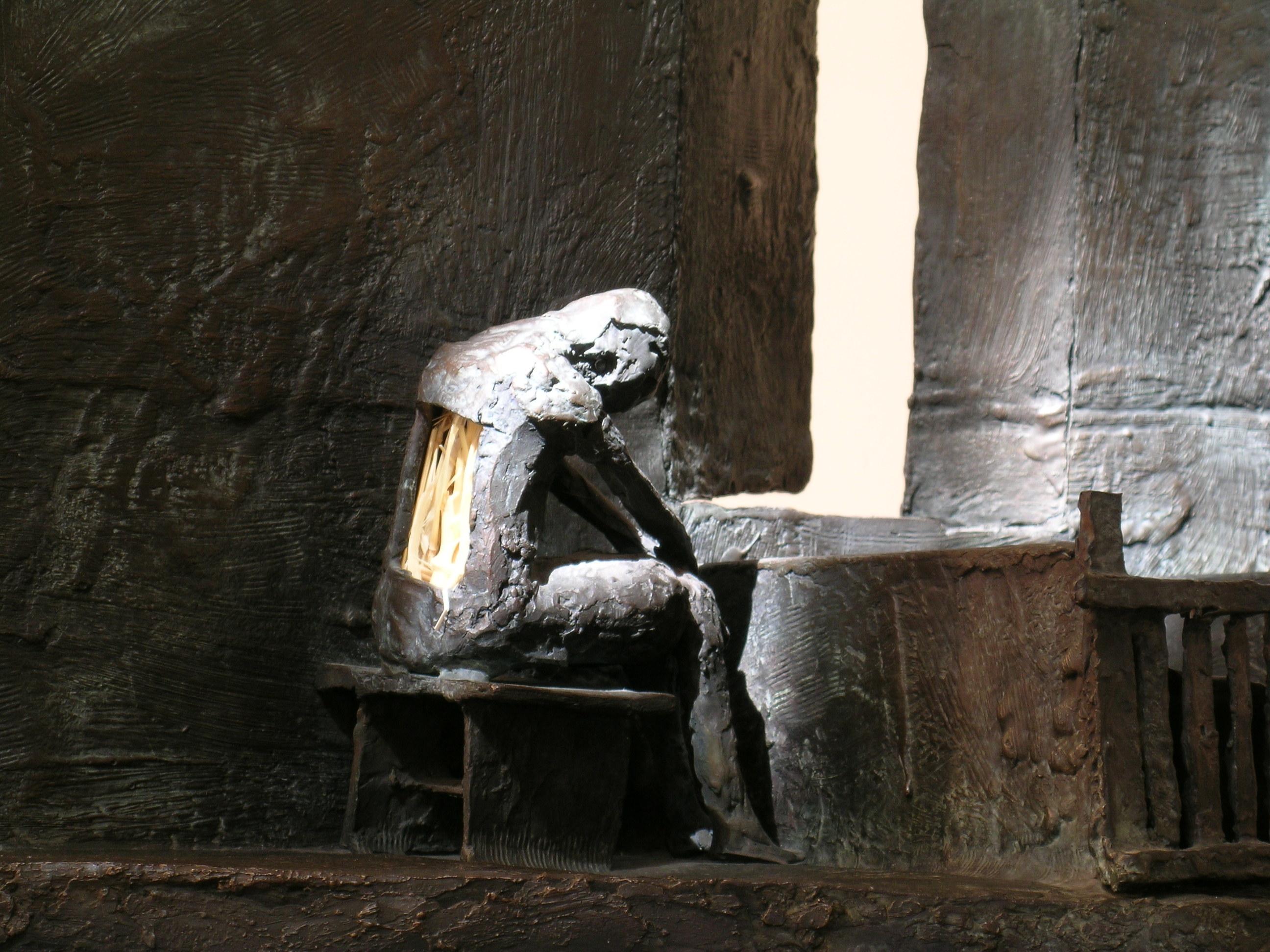 Contemplating the Angel d'Eduardo Oropeza, sculpture en bronze, ange, église en vente 6