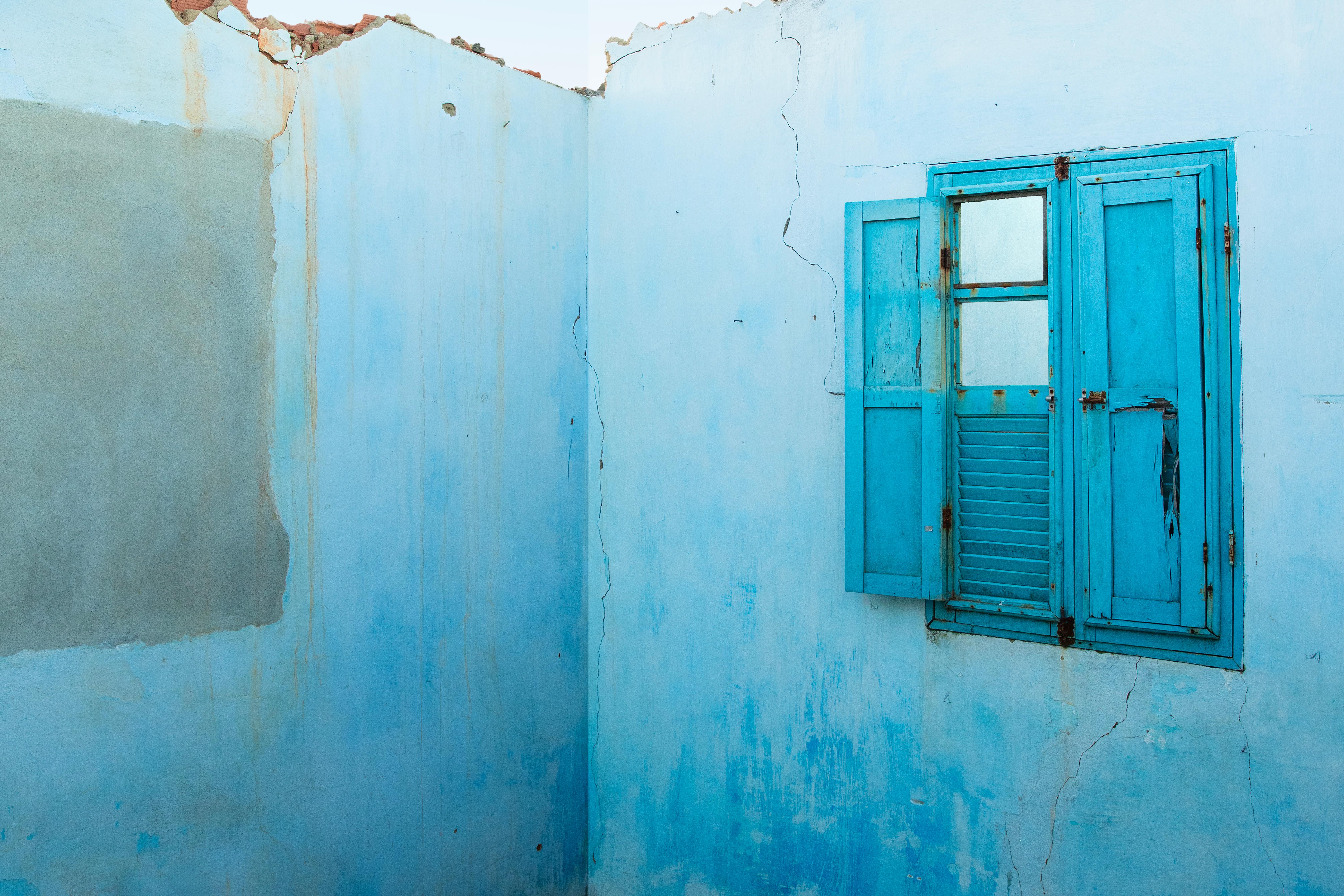 Eduardo Rezende Color Photograph - Azul, Limited Edition, 2024