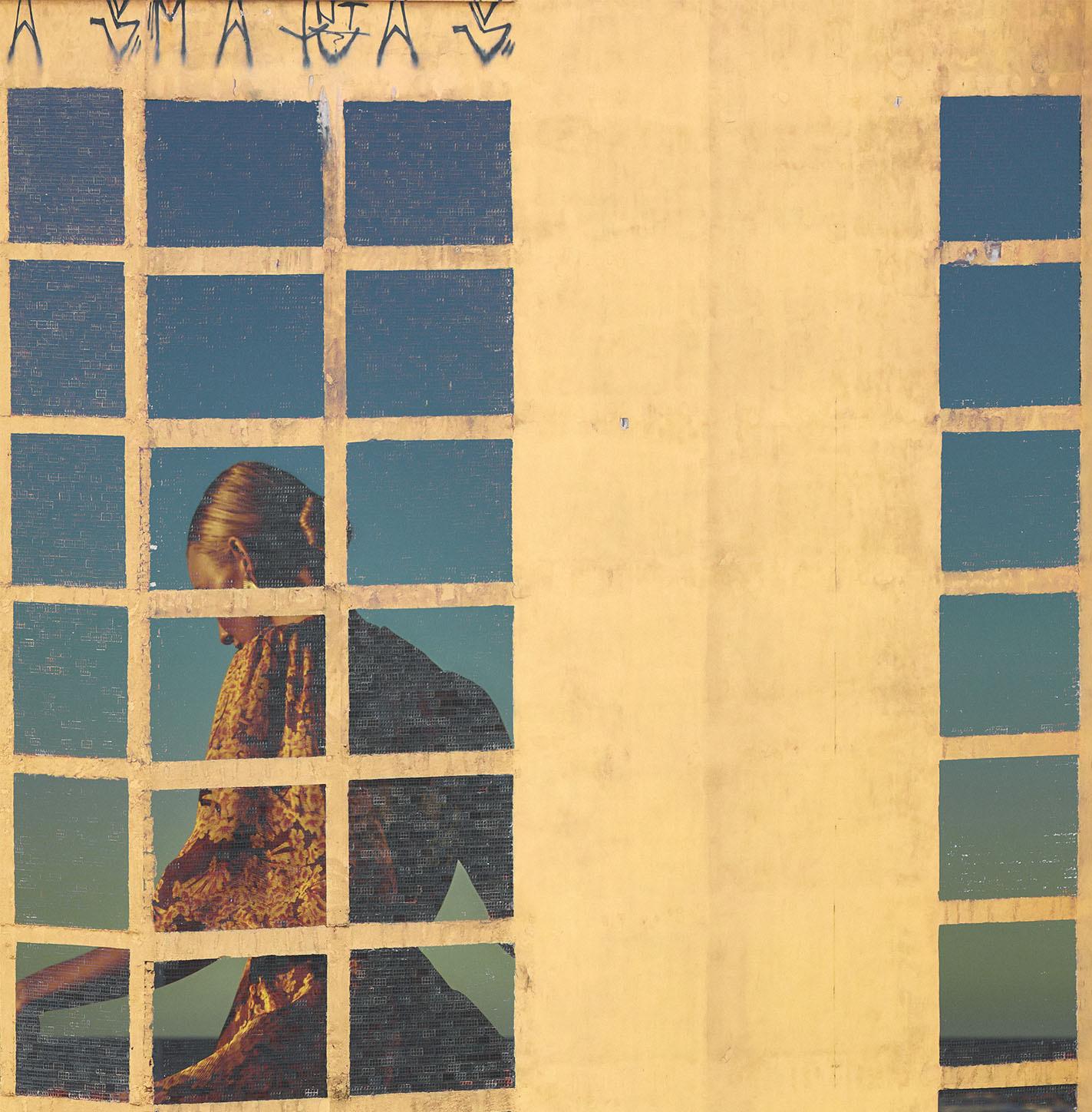 Maison de la plage. Extrait de la série Billboard - Photograph de Eduardo Rezende