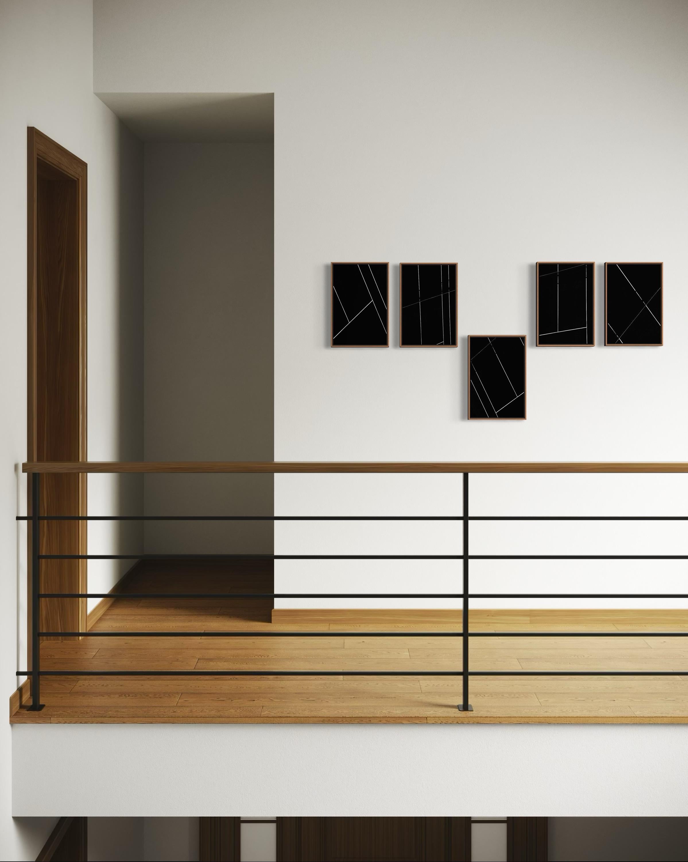 Lines of Silence, Limitierte Auflage von 15 Stück. Größe: jeweils 18 × 12 cm (Polyptychon) im Angebot 1