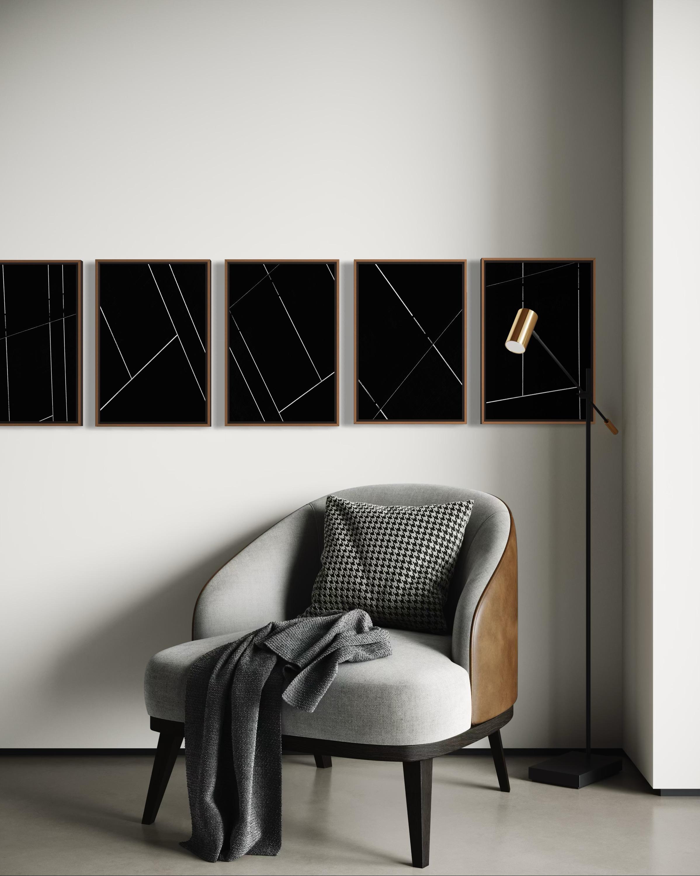 Lines of Silence, Limitierte Auflage von 15 Stück. Größe: jeweils 18 × 12 cm (Polyptychon) im Angebot 4