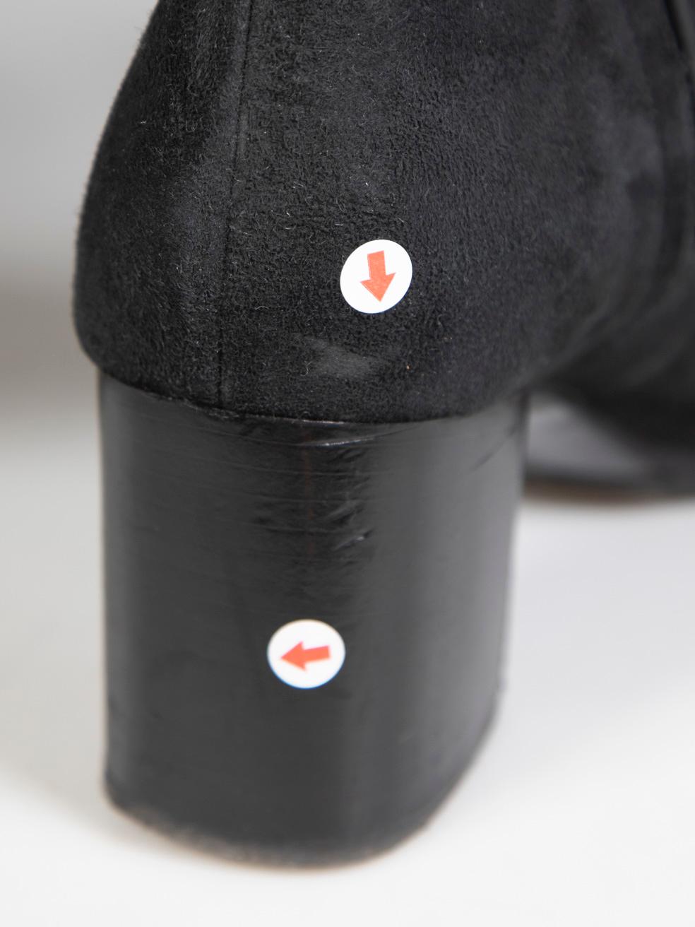 EDUN Bottes en daim noir à talons hauts et à bouts ronds Taille IT 40 en vente 3
