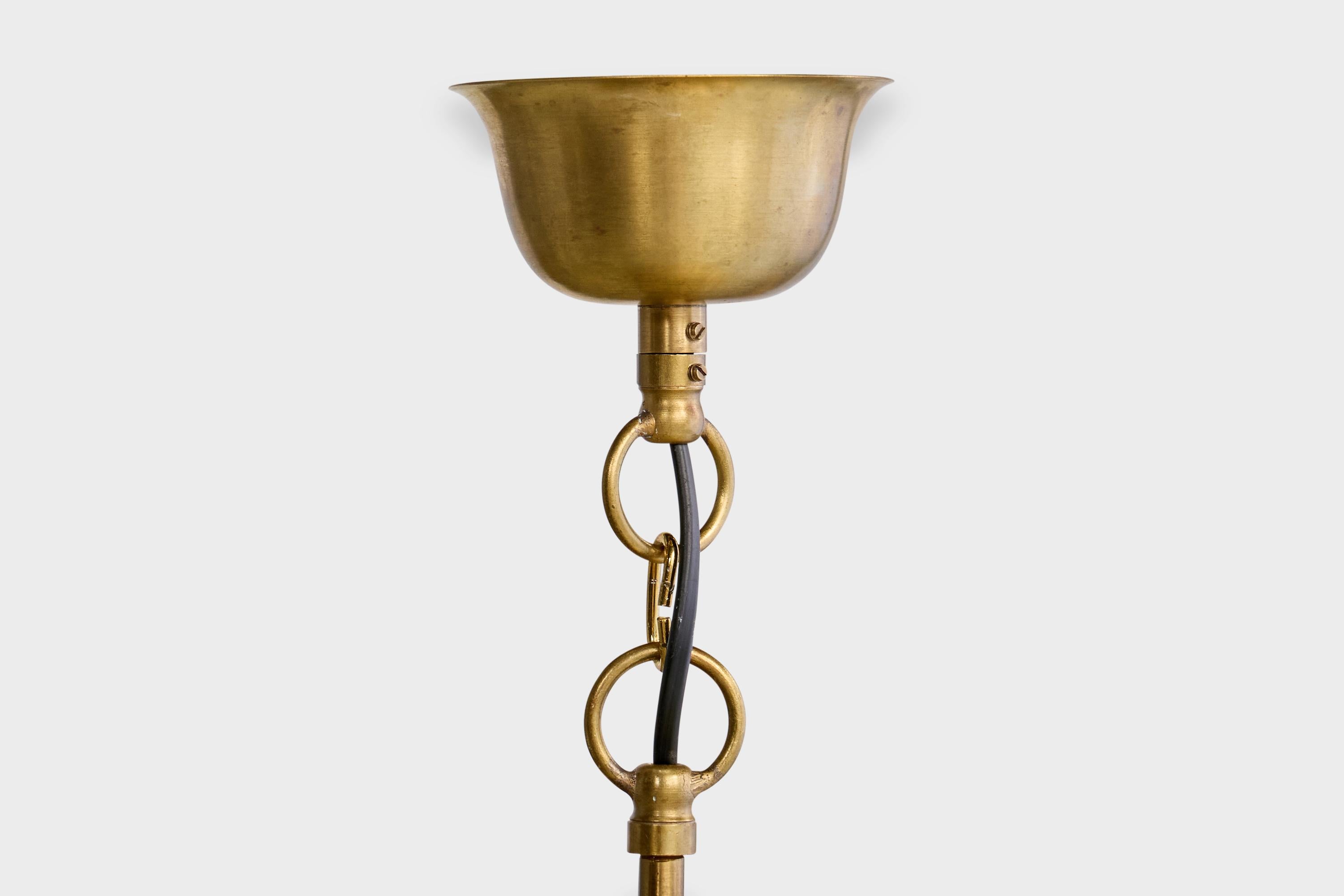 Lampe à suspension Edvard Hagman, laiton, verre, Suède, années 1940 en vente 4