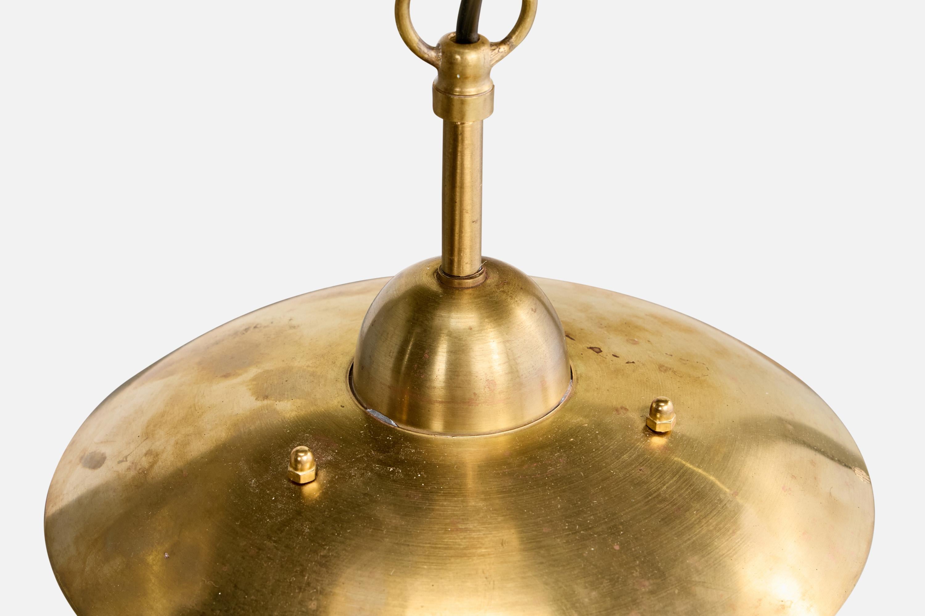 Lampe à suspension Edvard Hagman, laiton, verre, Suède, années 1940 en vente 2