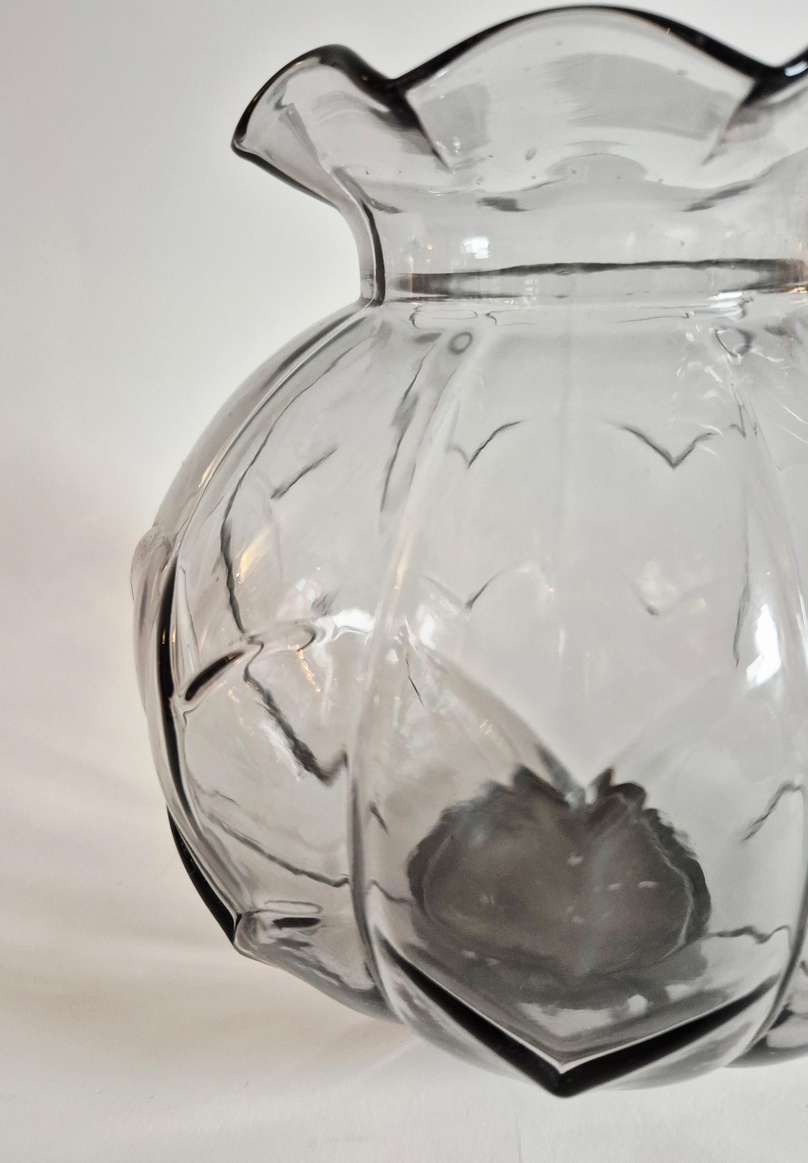 Suédois Edvin Ollers, vase modèle Ove, conçu pour Elme Glasbruk dans les années 1930, Suède Moderne en vente