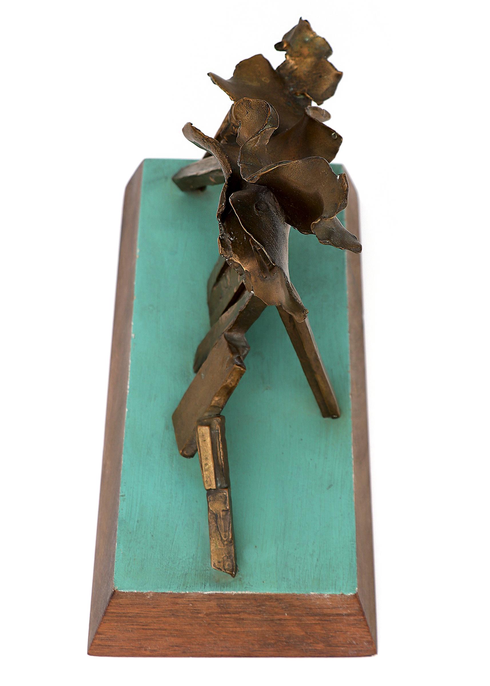 Chama, 1960s Mid Century Modern Abstract Bronze Sculpture with Wooden Base Stand For Sale 3