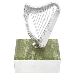 Trophée de harpe anglais vintage en argent sterling Edward Barnard & Sons