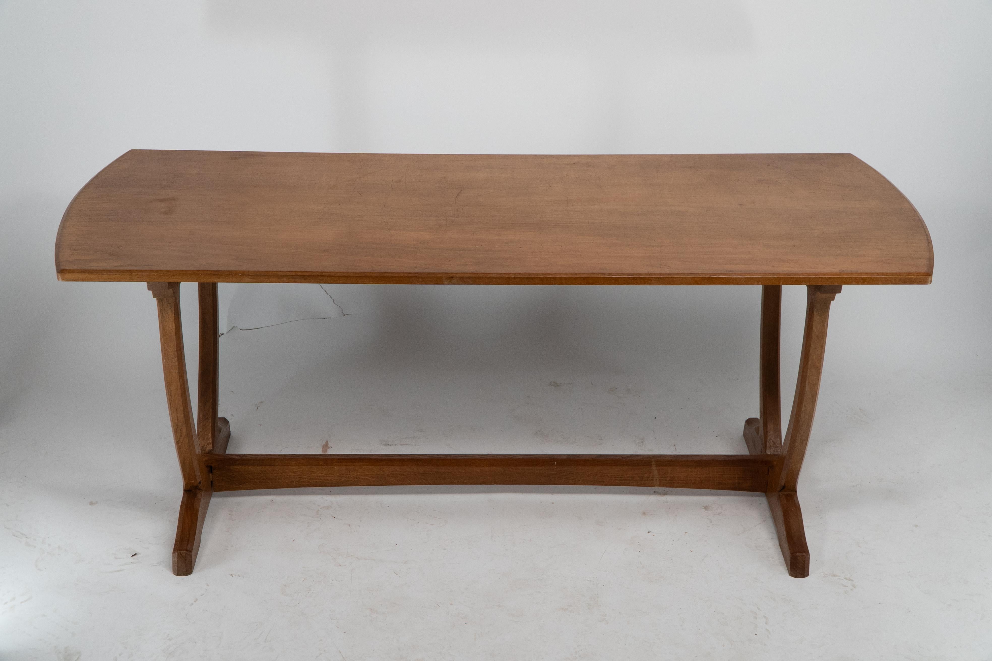 Arts and Crafts Edward Barnsley. A Cotswold School Arts & Crafts oak coffee table U shaped base For Sale
