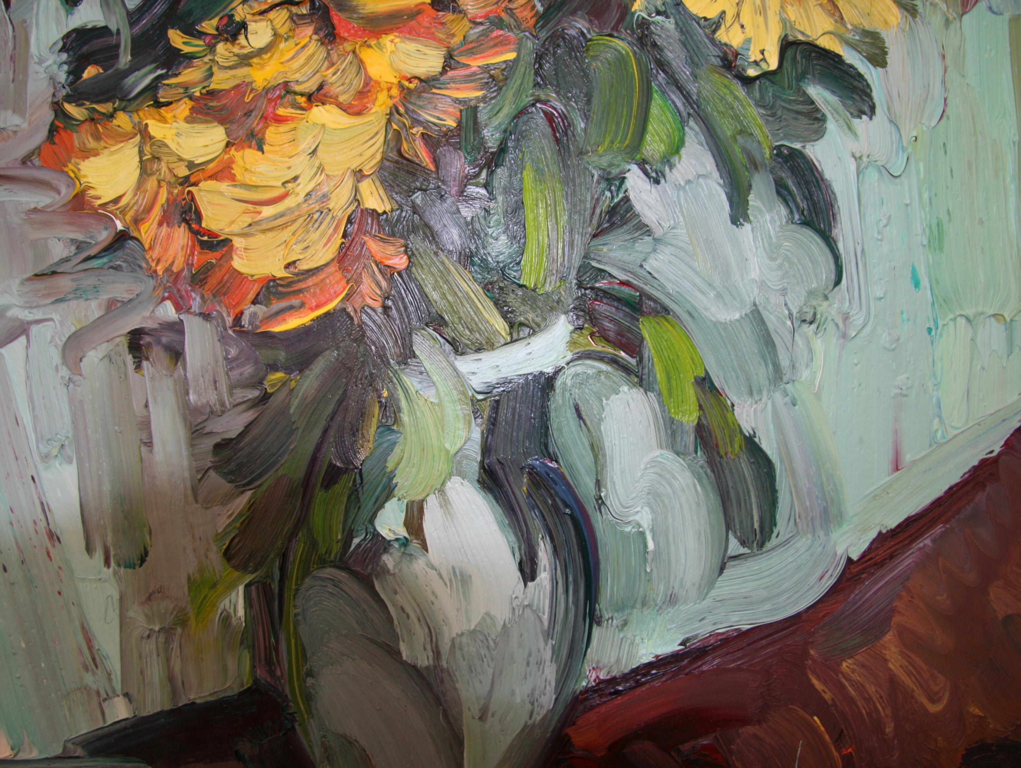 CHRYSANTHEMUMS IN A GREEN VASE EDWARD BEALE British contemporary artist. For Sale 4