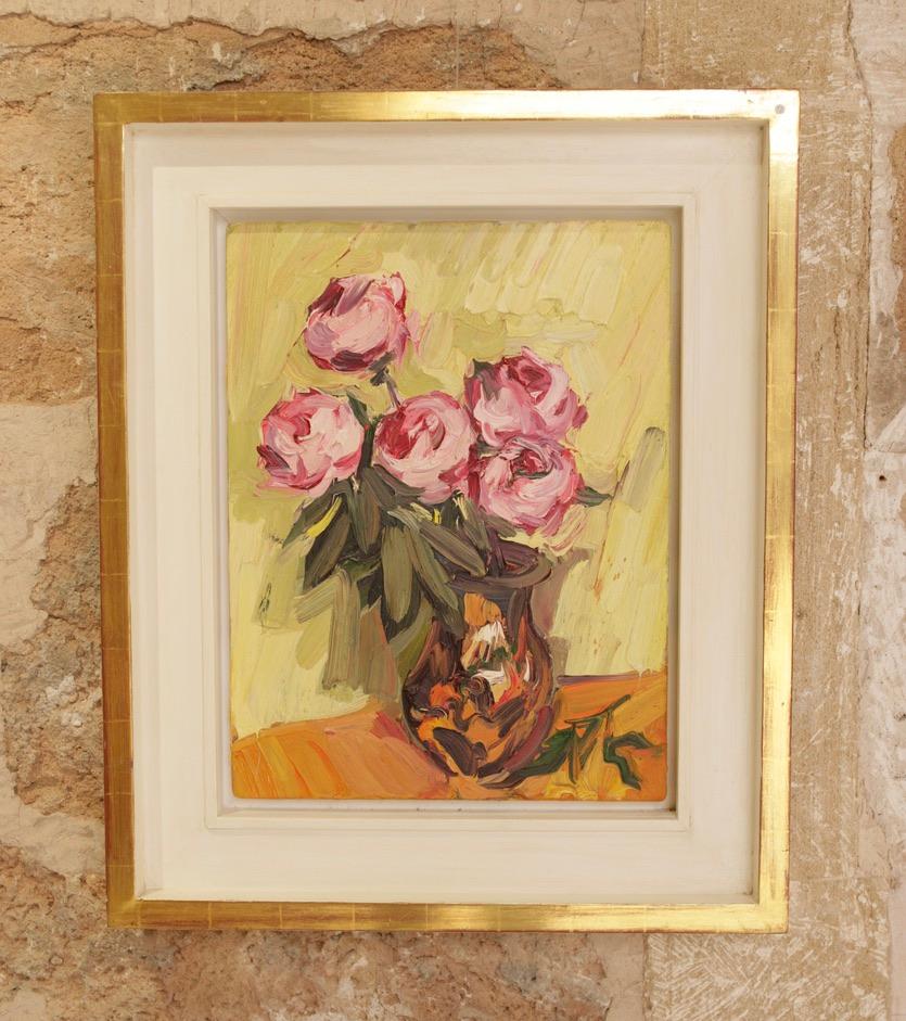 FIVE PEONIES IN VASE EDWARD BEALE Contemporary British Artist - Abstract Impressionist Painting by Edward Beale