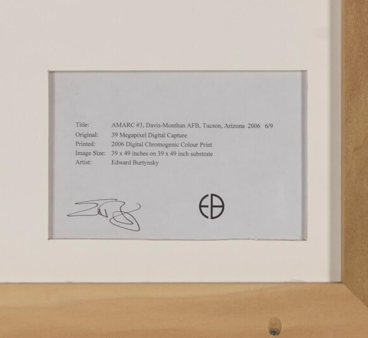 AMARC #3, Davis-Monthan SFB, Tucson, Arizona, 2006 - Contemporain Photograph par Edward Burtynsky