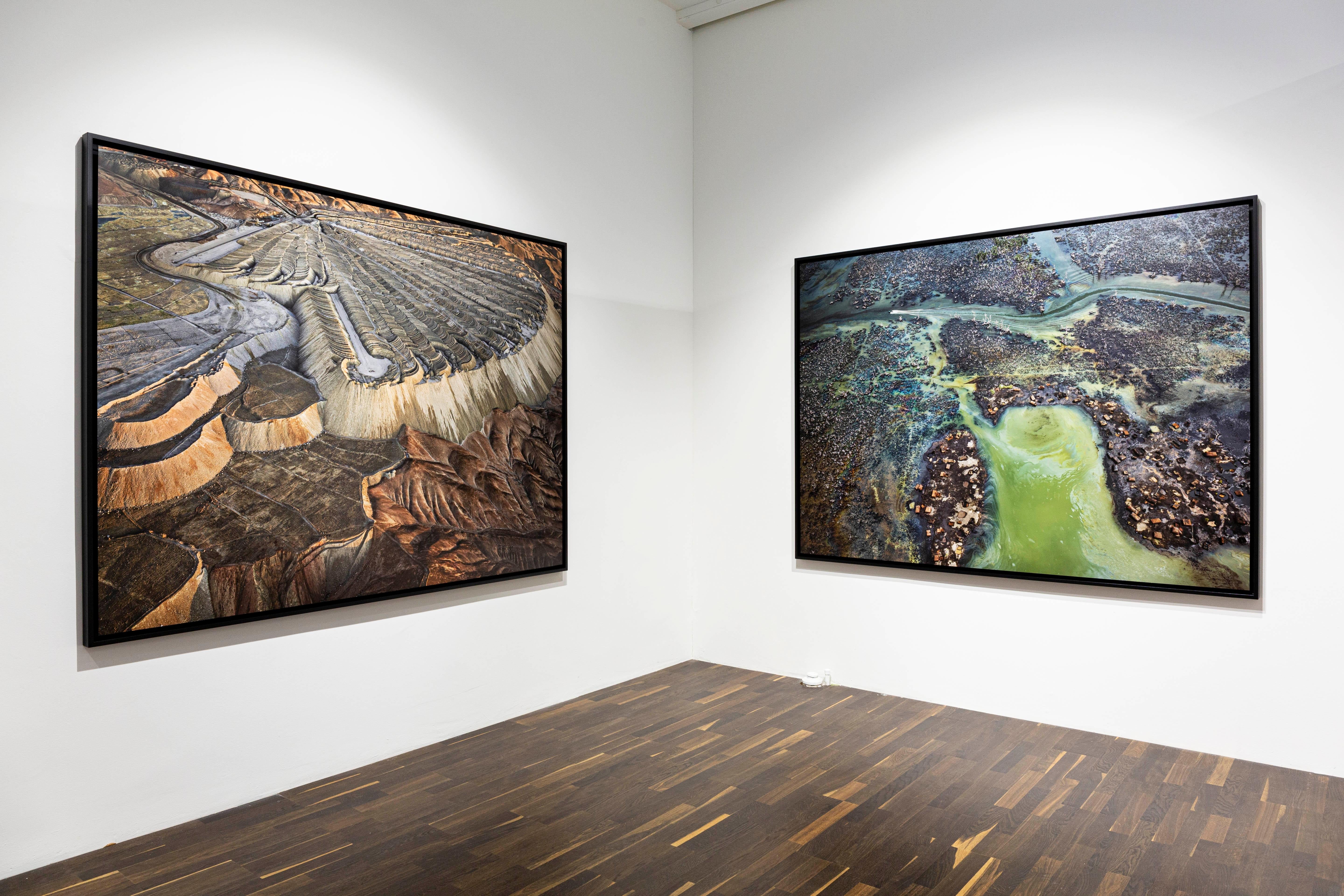 Sobrecarga nº 2 de la mina de cobre de Chuquicamata, Calama, Chile - Edward Burtynsky, Color en venta 5