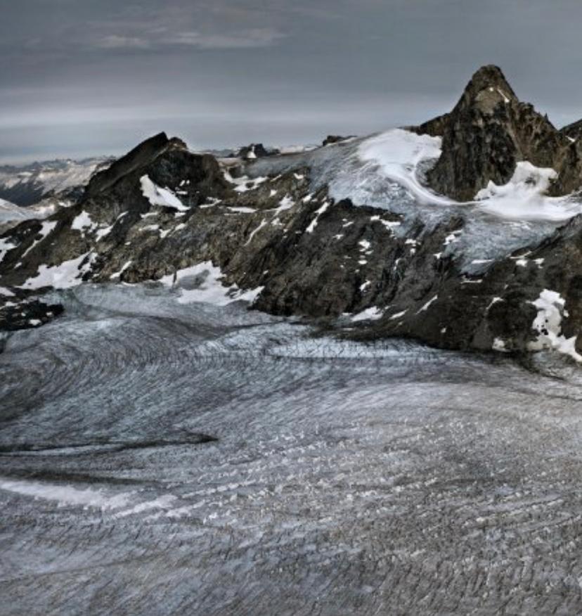 Montañas de la Costa nº 7, Columbia Británica, Canadá - Photograph de Edward Burtynsky