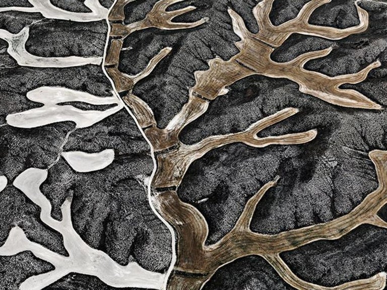 Edward Burtynsky Dryland Farming 2, Edward Burtynsky, Colour