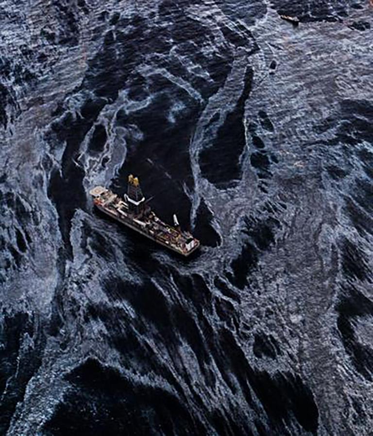 Oil Spill #2 Discoverer 4