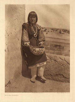Edward Curtis, On a Sia Housetop, 1925, Plate 559, Photogravure from Portfolio16