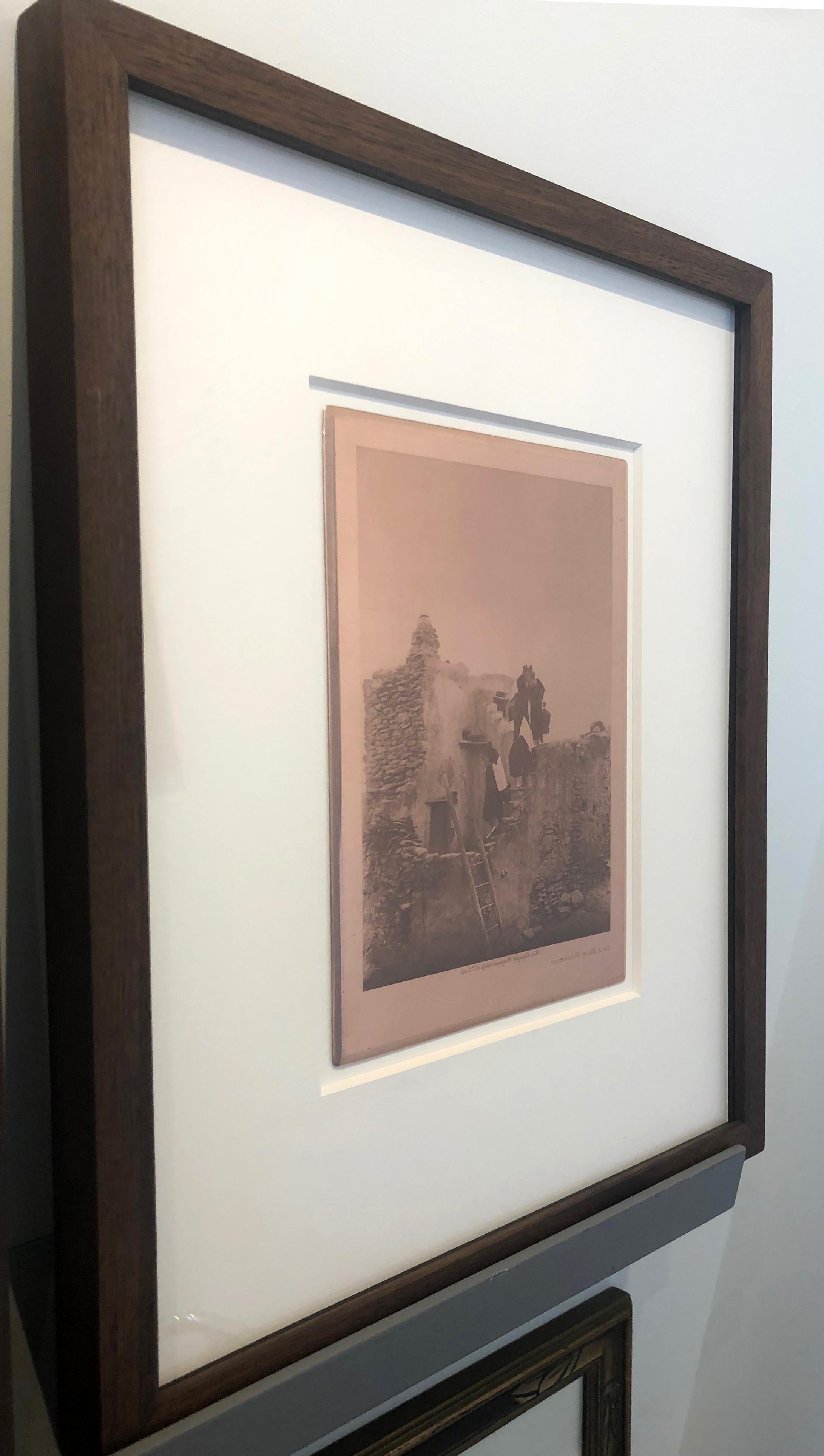 Edward Curtis, On A Walpi Housetop, c. 1922, original copper plate, Volume 12 For Sale 1