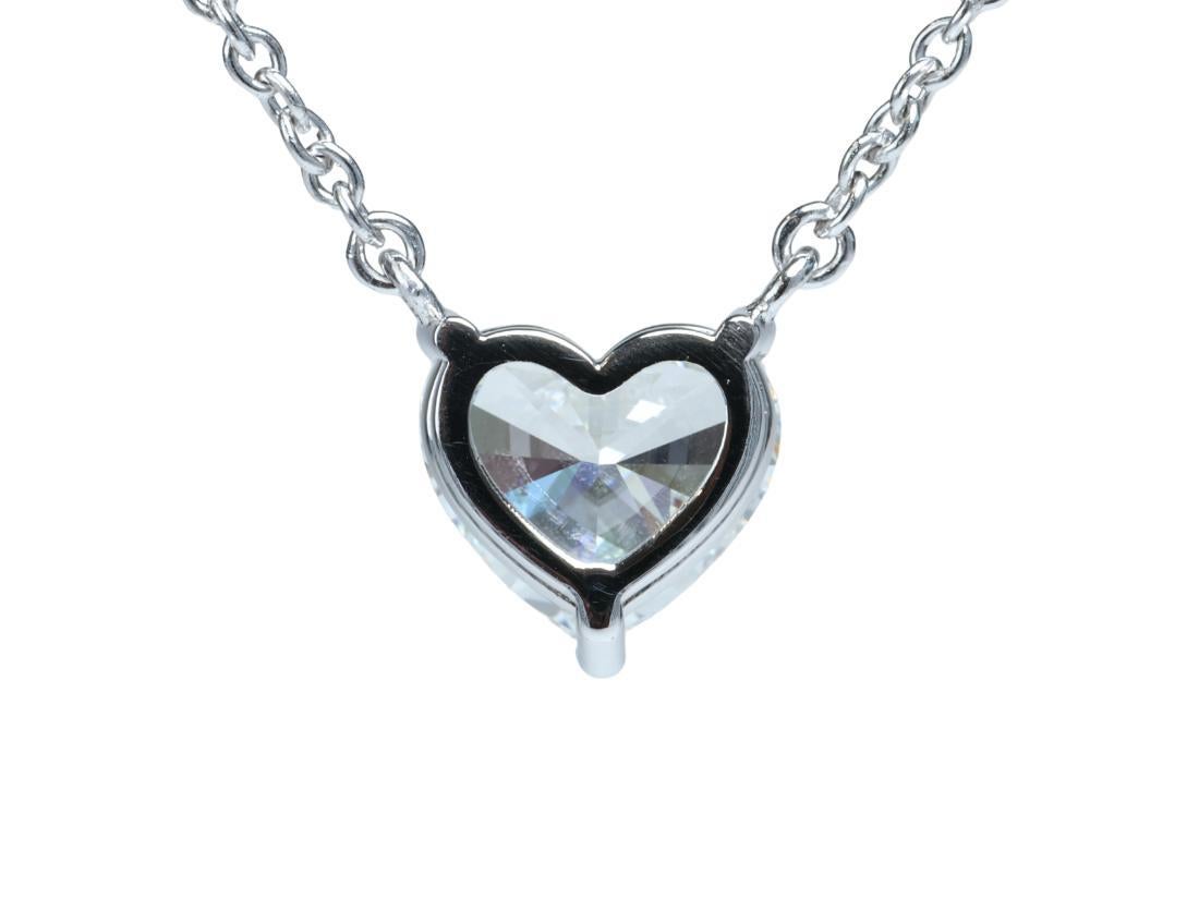 Taille cœur Edward Elise Pendentif solitaire en platine et diamant en forme de cœur de 1,59 carat certifié GIA en vente