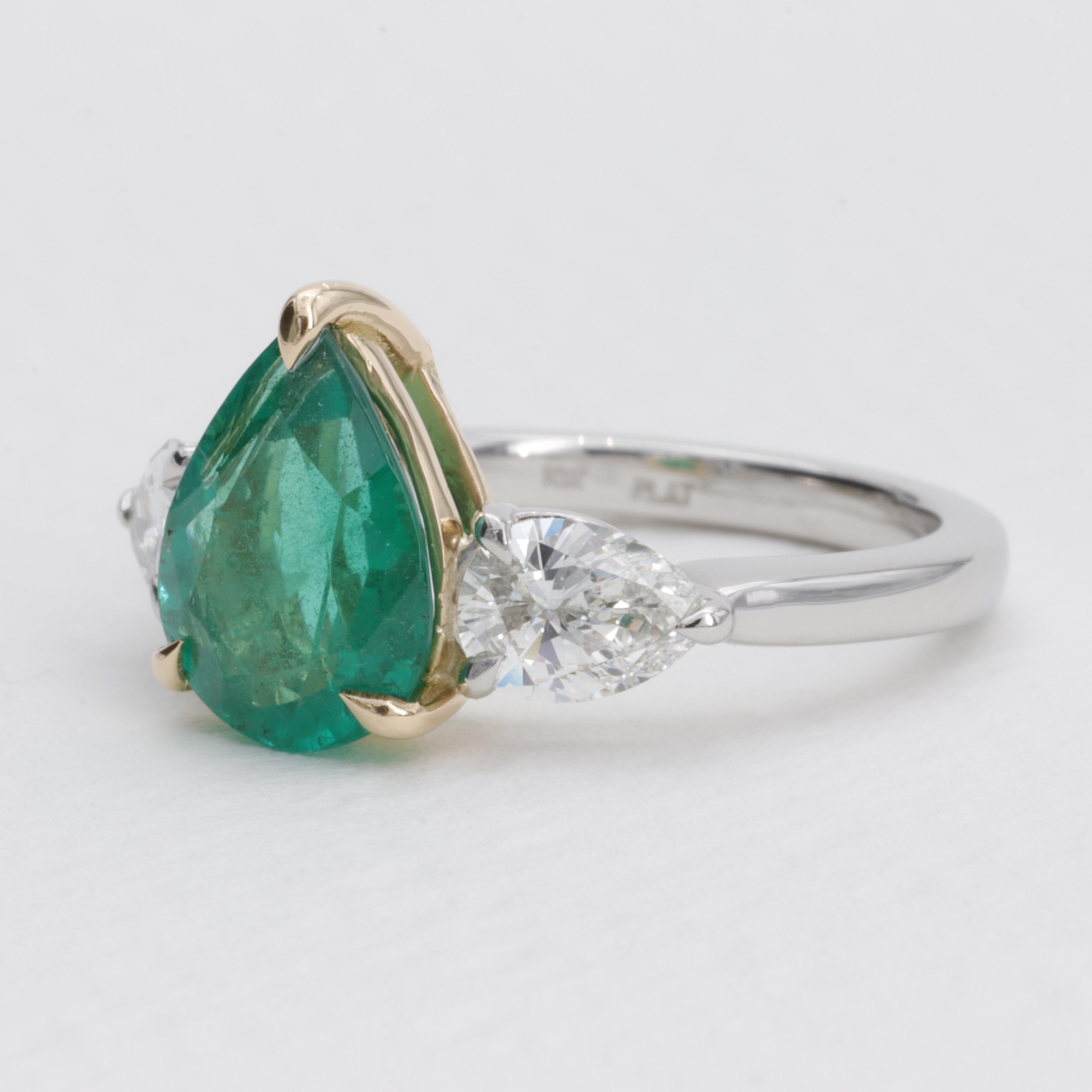 Edward Elise Emerald and Diamond Three Stone Ring in Platinum & 18 Karat In New Condition For Sale In Tampa, FL