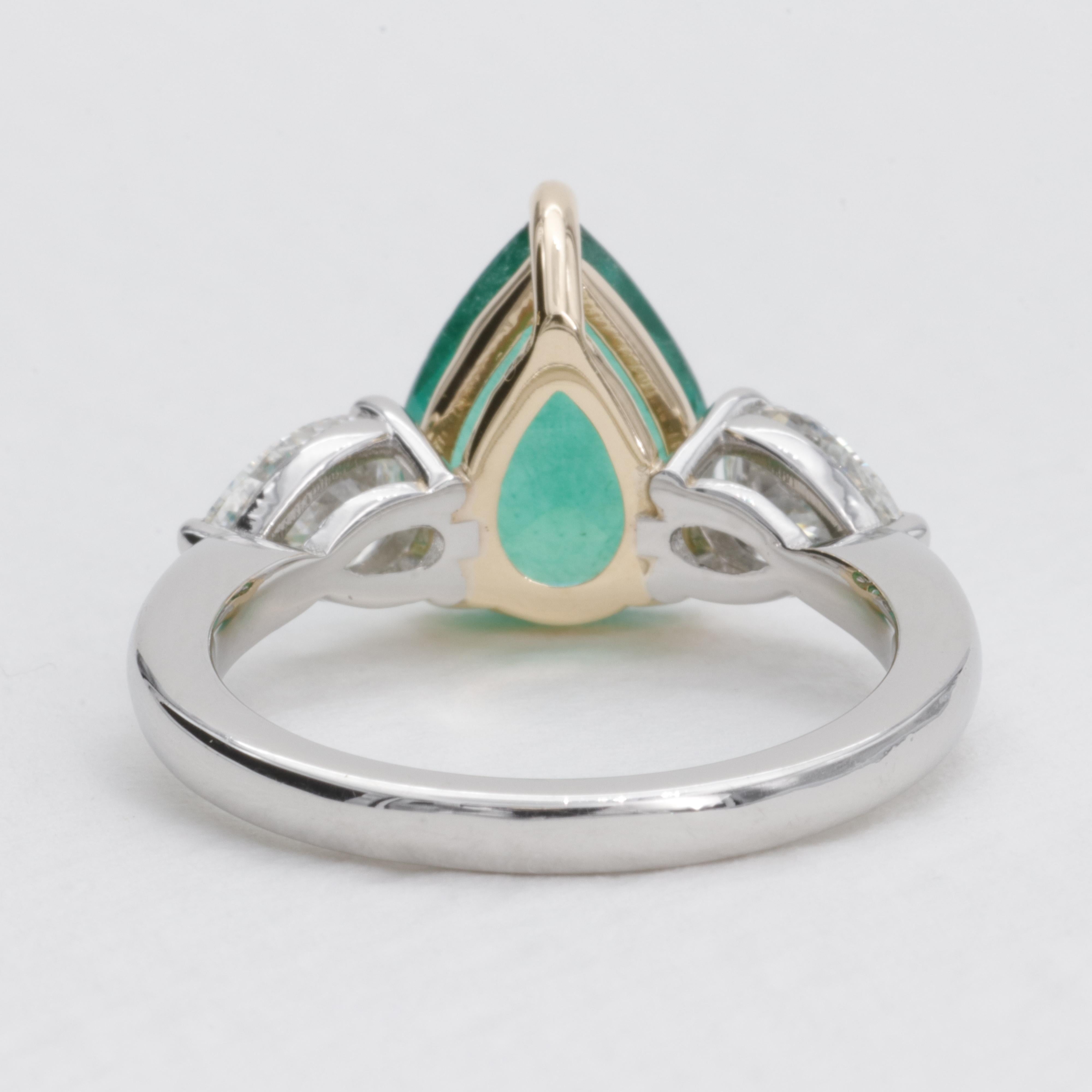 Edward Elise Emerald and Diamond Three Stone Ring in Platinum & 18 Karat For Sale 1