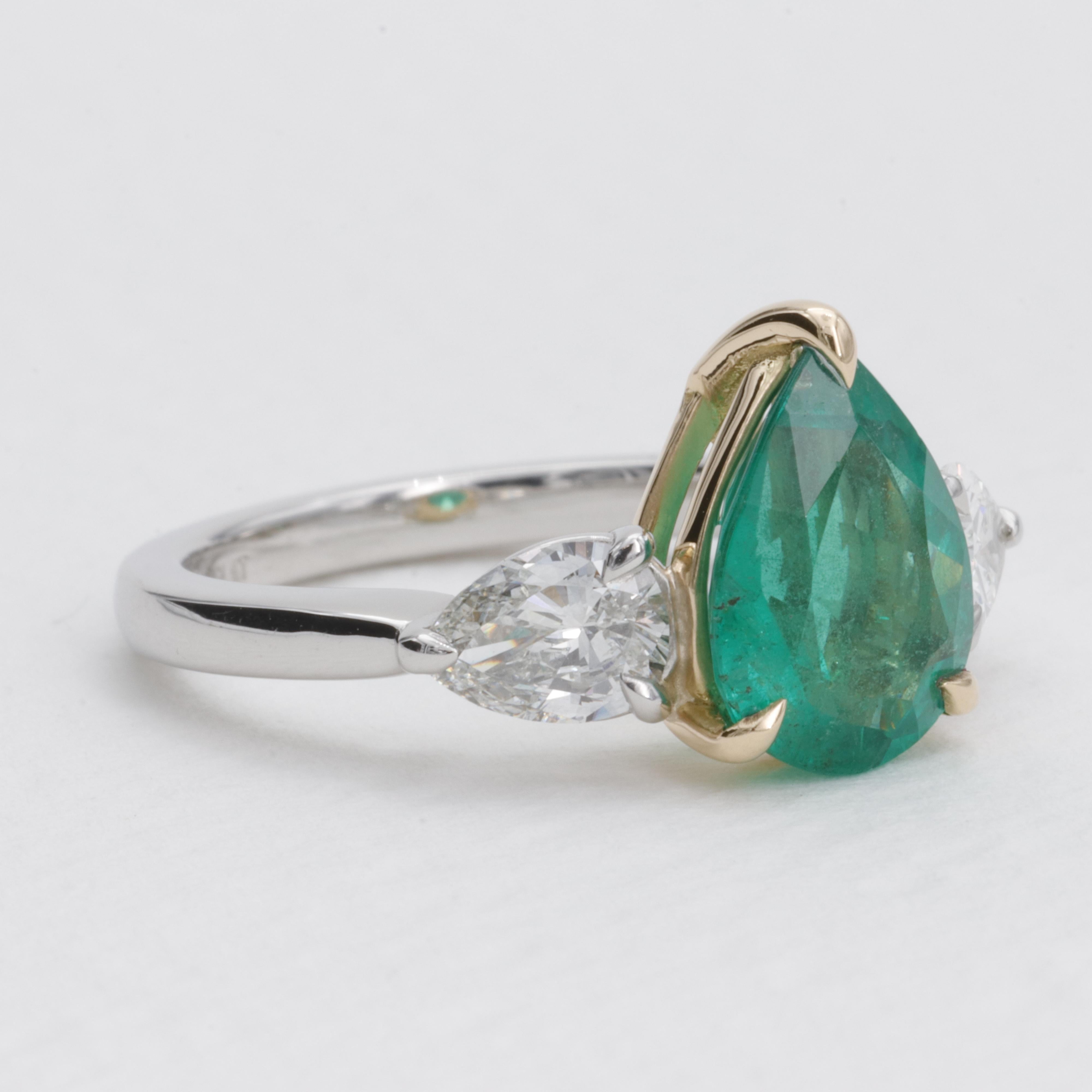 Edward Elise Emerald and Diamond Three Stone Ring in Platinum & 18 Karat For Sale 3
