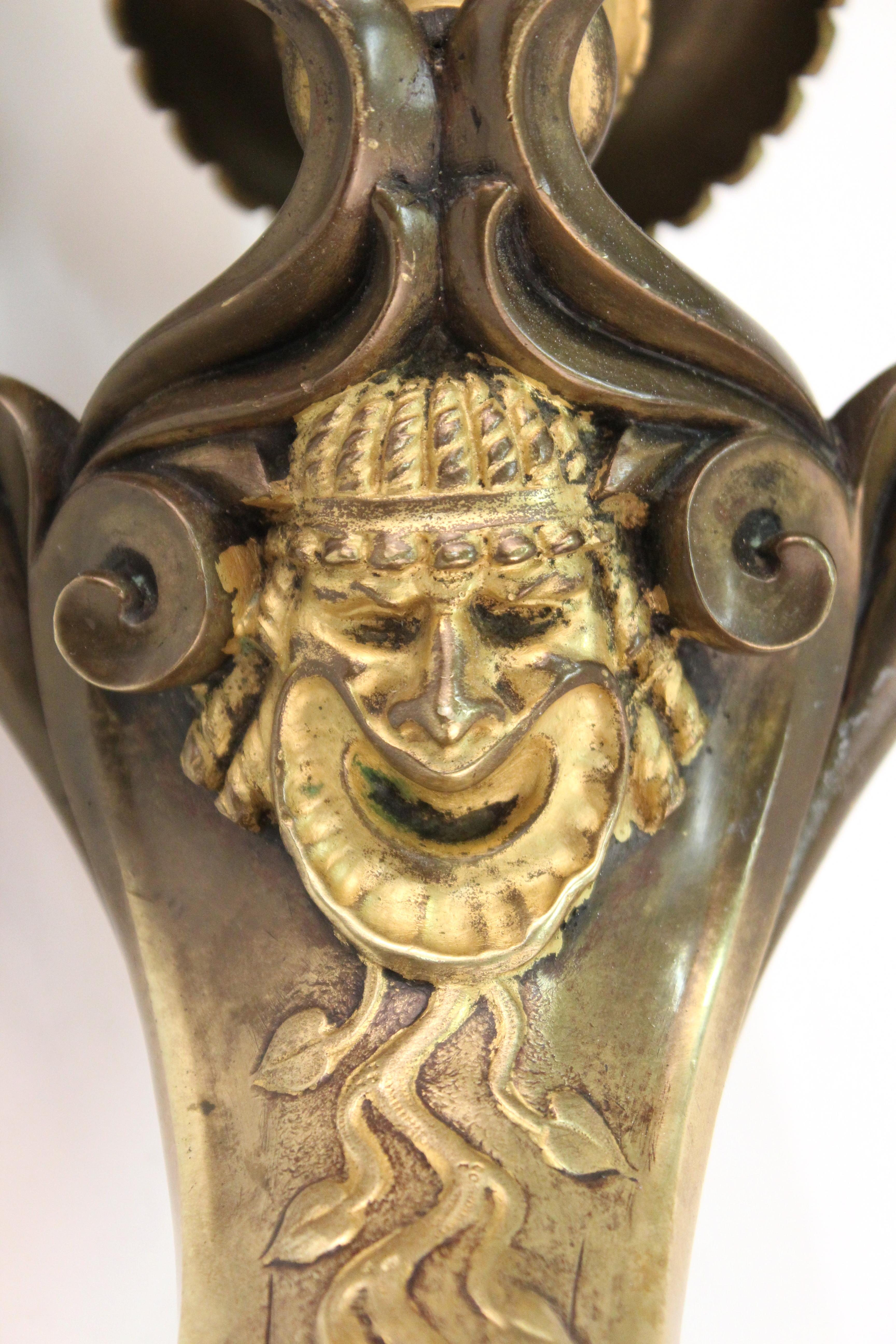 Edward F. Caldwell & Co. American Neoclassical Revival Gilt Bronze Sconces For Sale 3