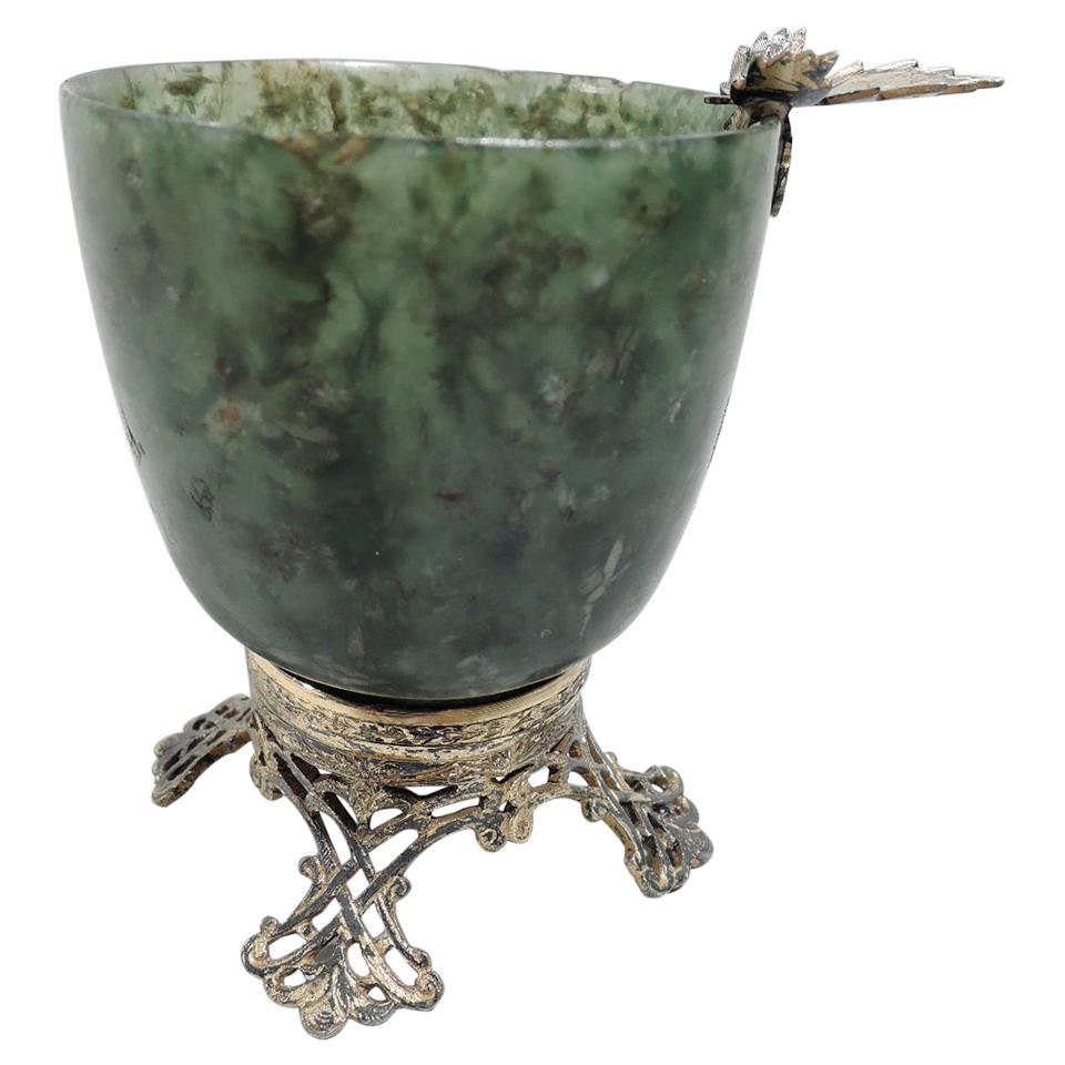 Schale aus grünem Hartstein und vergoldetem Silber von Edward Farmer im chinesischen Stil