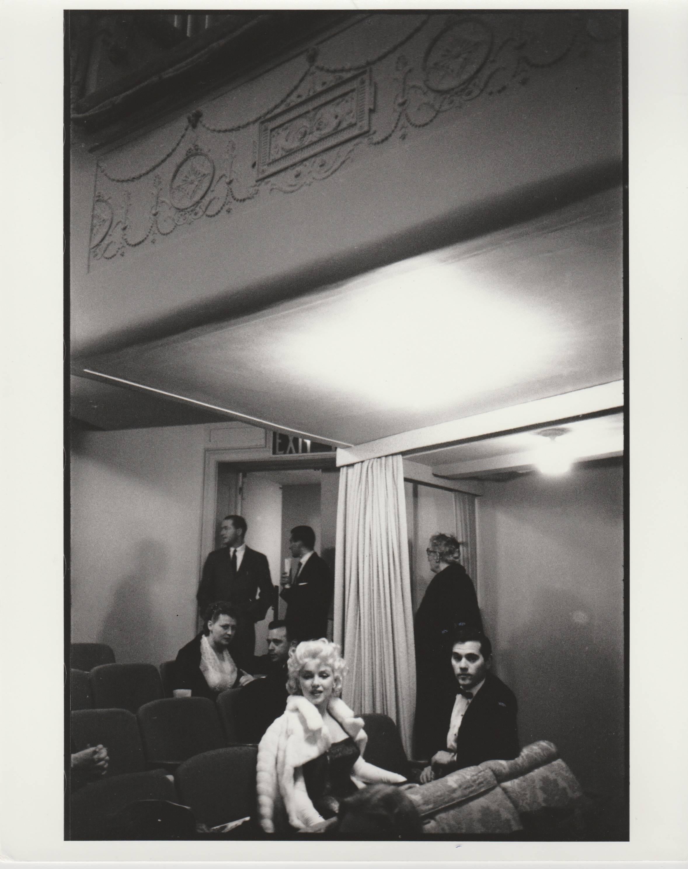 Edward Feingersh Black and White Photograph – Marilyn Monroe, 4 Tage in New York, 1955