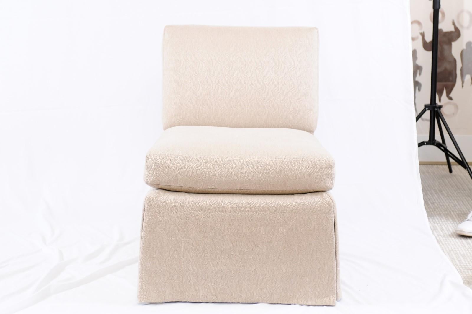 Classic slipper chair - 24” W x 31” D x 32” H, Seat: 20.5” H x 21” D. Standard, no welt.