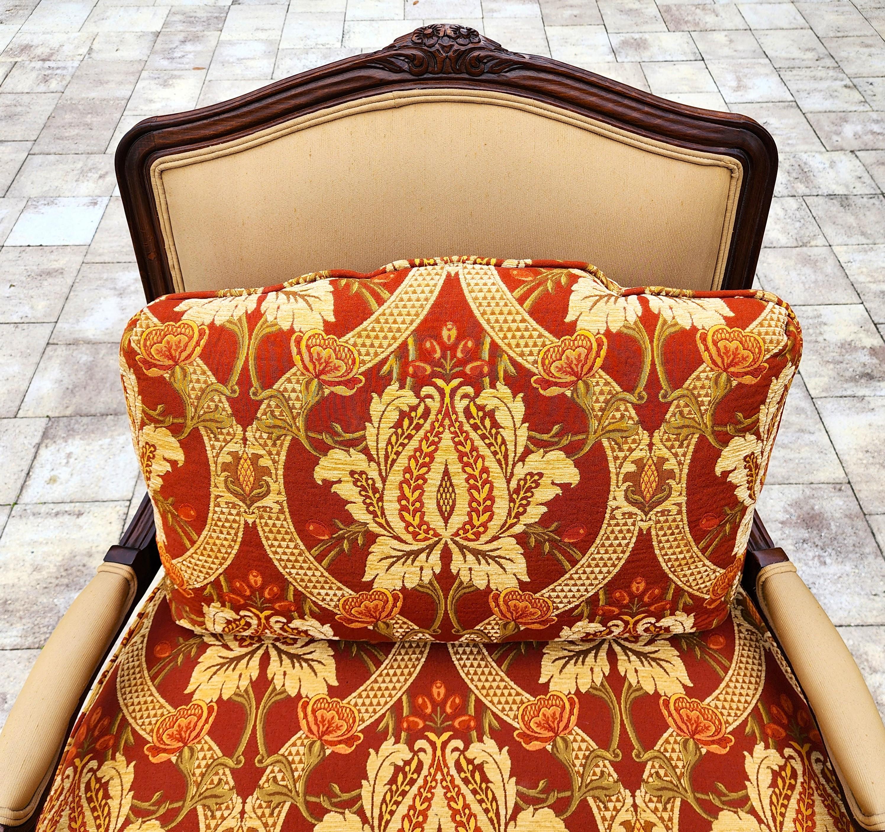 Edward Ferrell Sillón Fauteuil Luis XV Inmaculado en Bueno estado para la venta en Lake Worth, FL