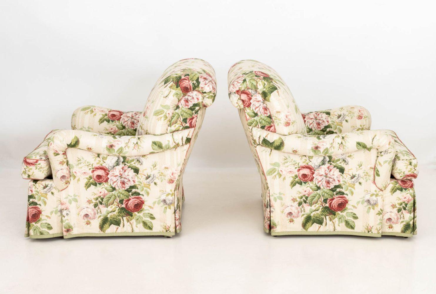 Edward Ferrell Ltd. Floral Chintz Sessel, Paar im Zustand „Gut“ im Angebot in Astoria, NY