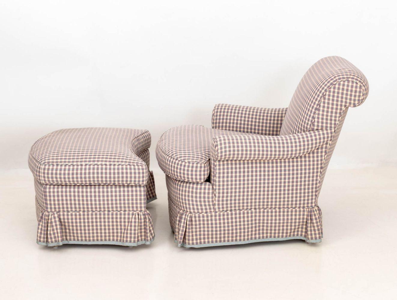 XXI secolo e contemporaneo Edward Ferrell Ltd. Sedia e ottomana imbottiti in vendita