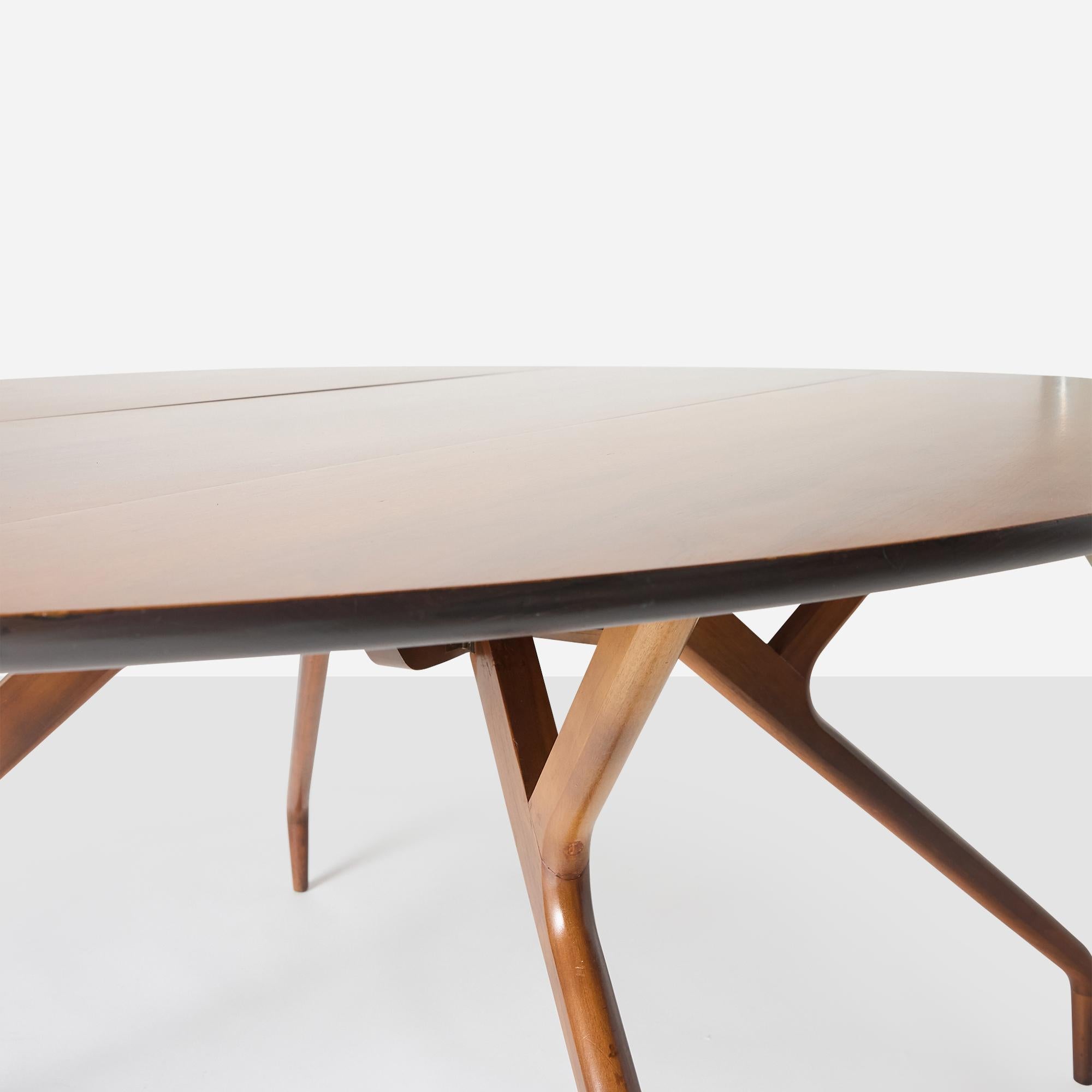 Table de salle à manger Edward Frank en vente 3
