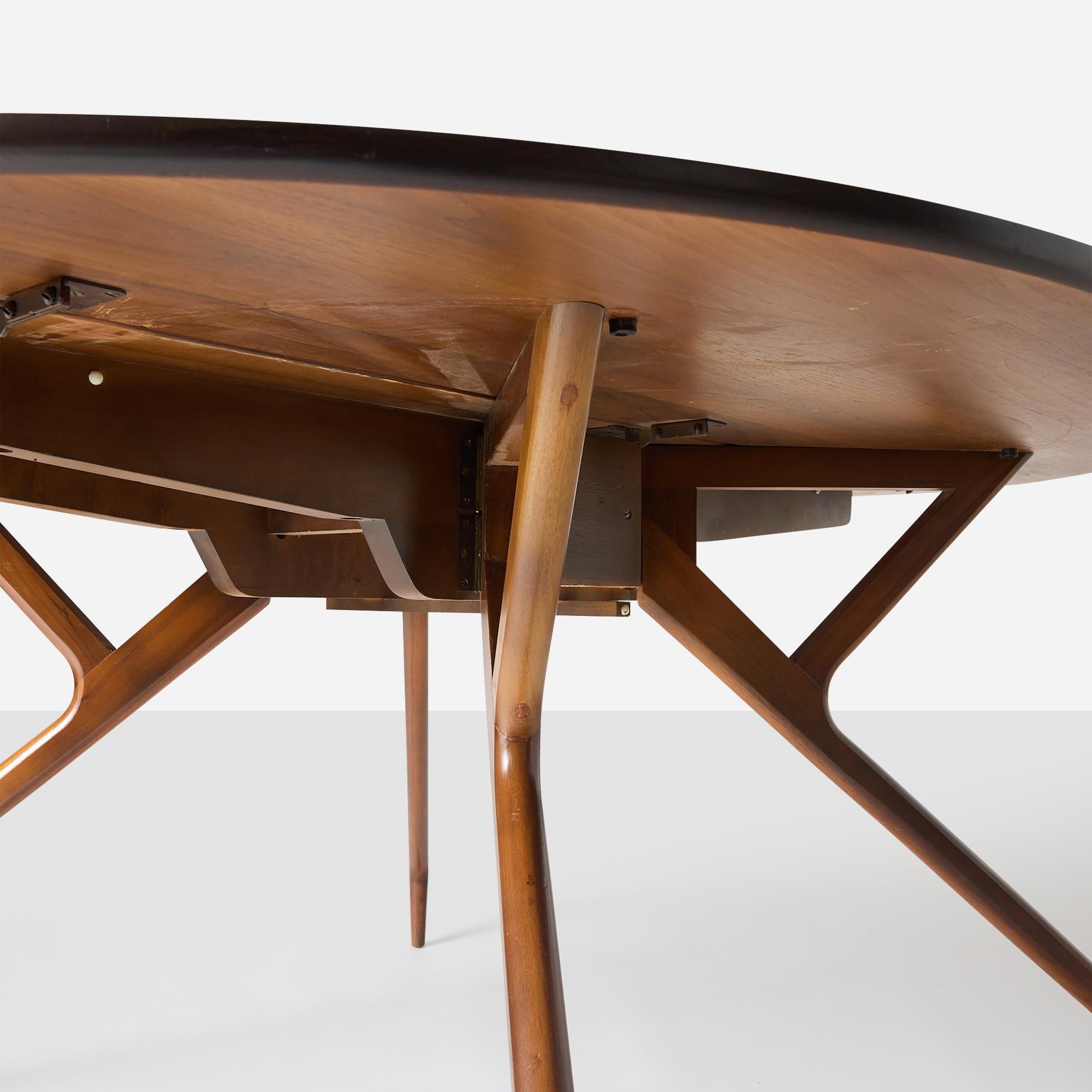 Table de salle à manger Edward Frank en vente 5