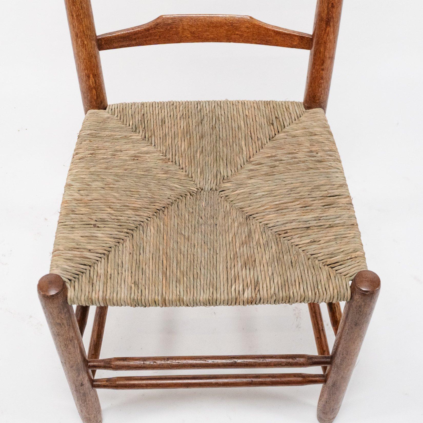 Edward Gardiner. Set of Nine English Ladder Back Dining Chairs For Sale 4