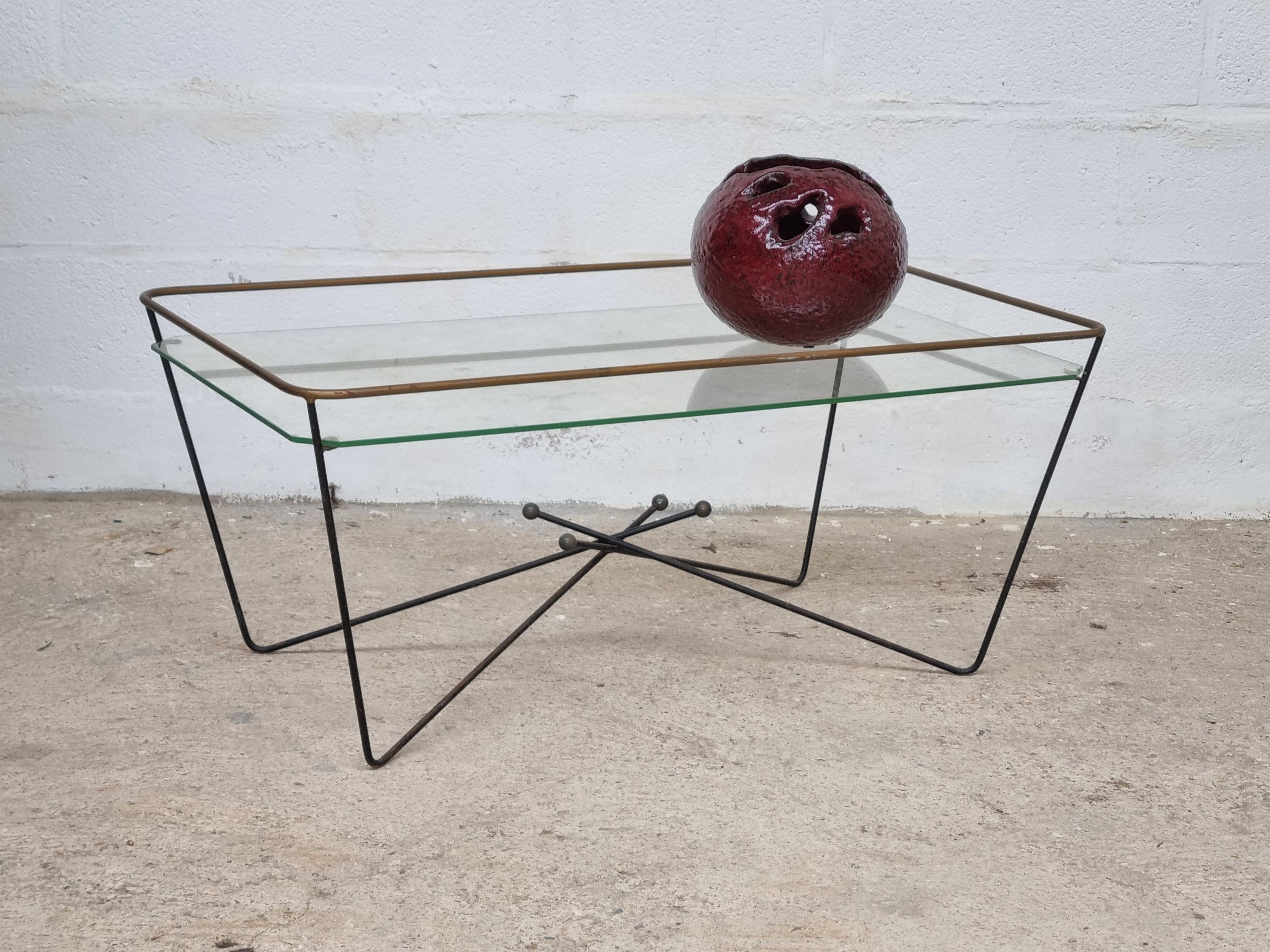 Edward Ihnatowicz Atomic Coffee Table for Mars In Fair Condition For Sale In NOUVION-SUR-MEUSE, FR
