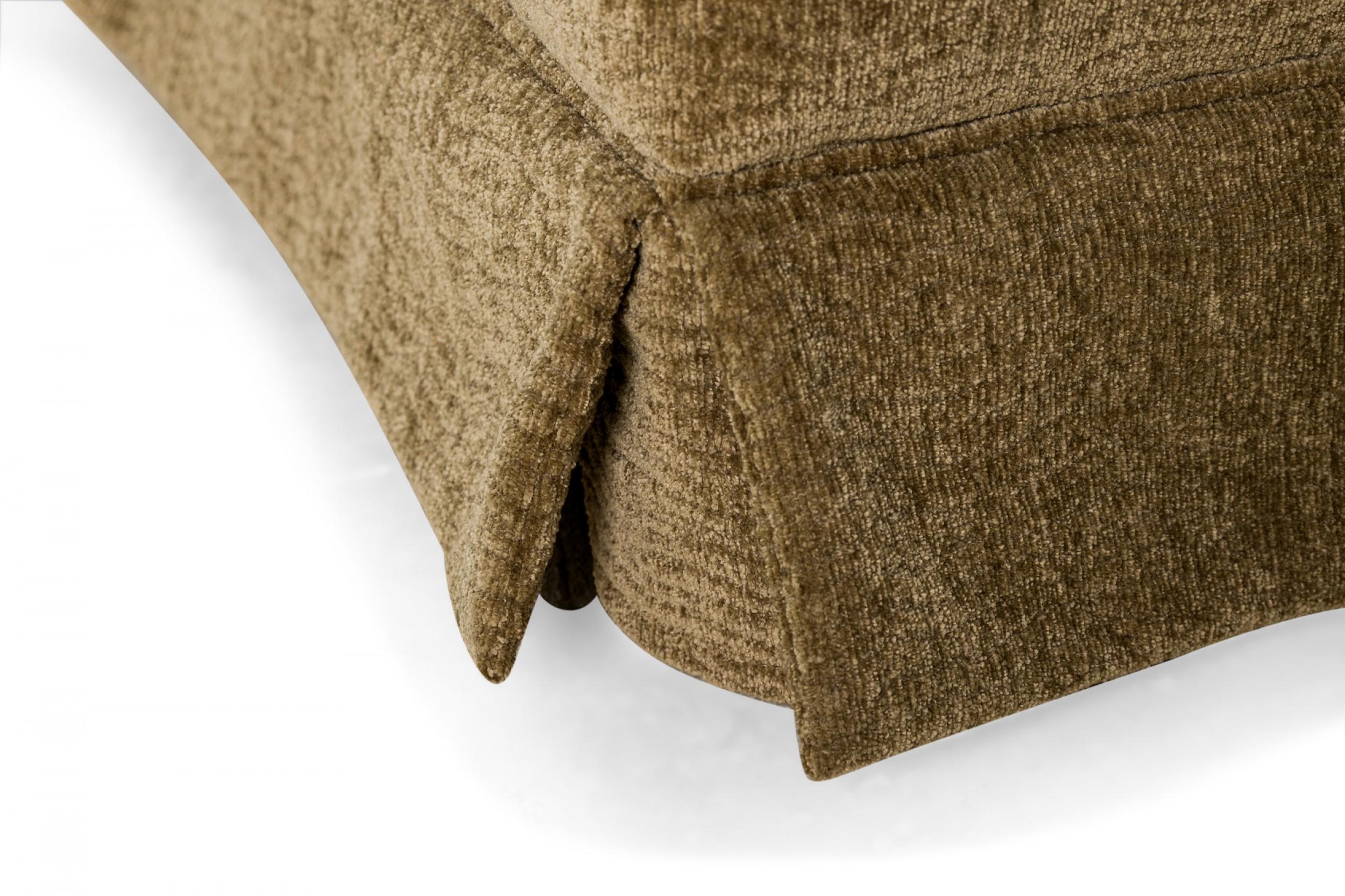 Edward J Wormley per Dunbar Poltrona da salotto con schienale alto color taupe e ottomano in vendita 6
