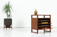 Edward J. Wormley ‘Precedent’ Magazine Table for Drexel