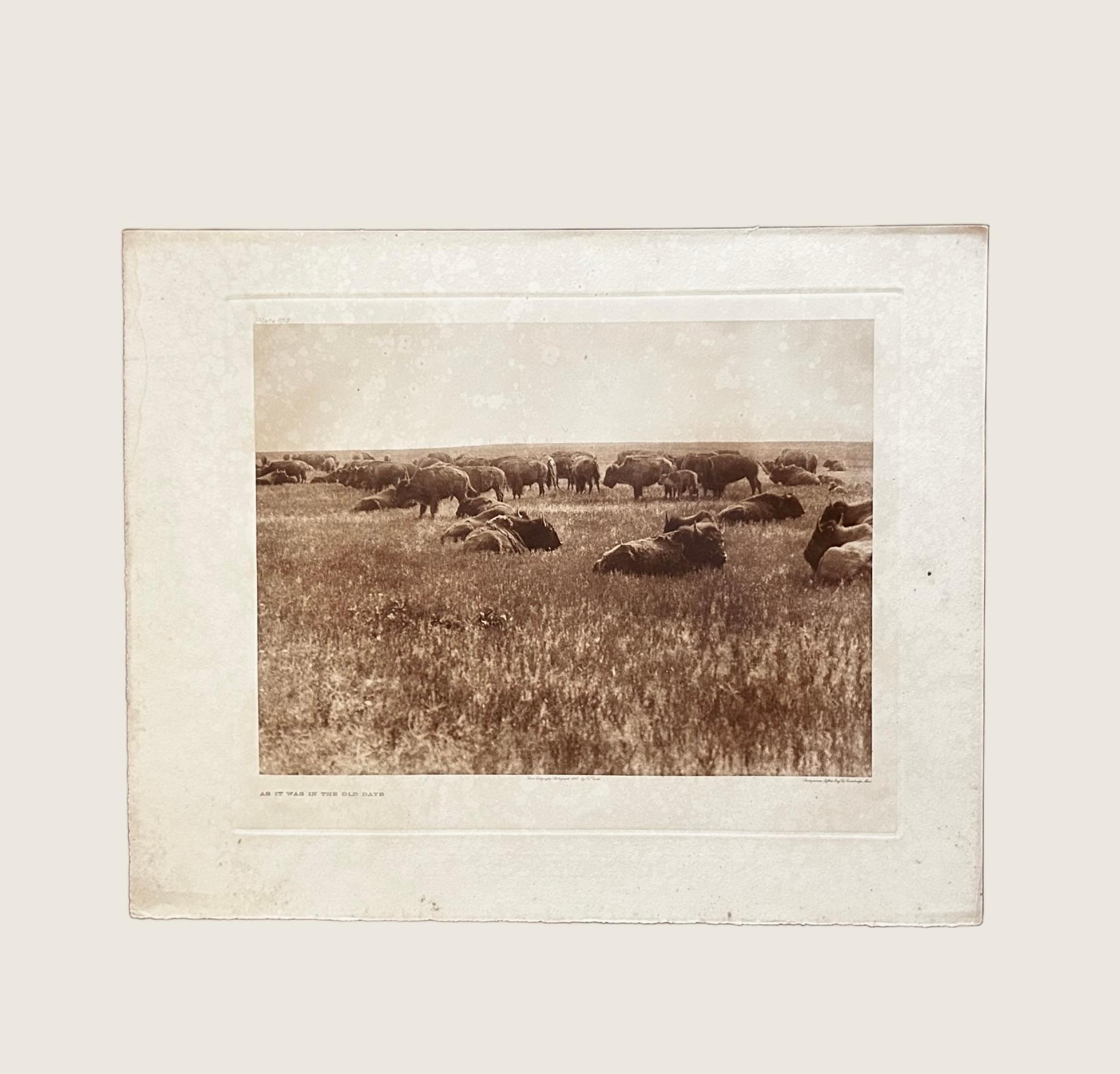 Papier Edward S Curtis (1868-1952) « As It Was In The Old Days », 1927 en vente