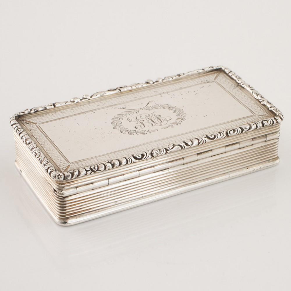 British Edward Smith Sterling Silver Snuff Box Birmingham 1838 For Sale
