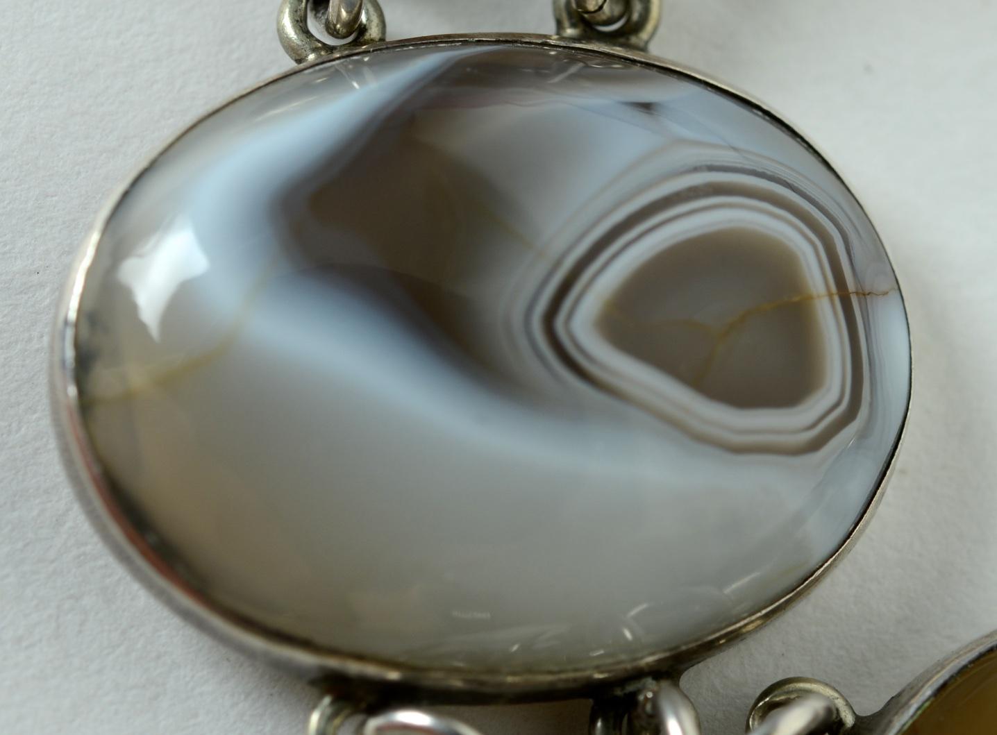 Edward VII and Queen Alexandra Coronation Souvenir Bracelet, Agate, c1902 For Sale 4