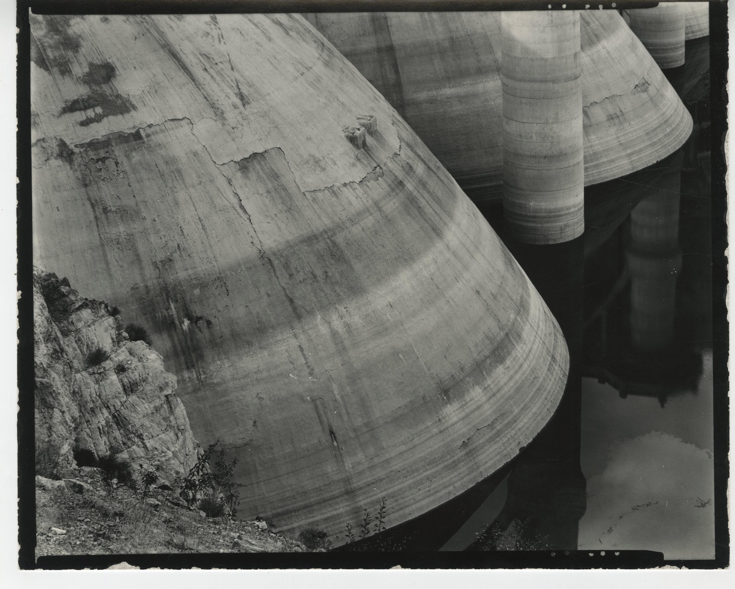 Presa de Coolidge, Arizona, impreso más tarde - Photograph de Edward Weston