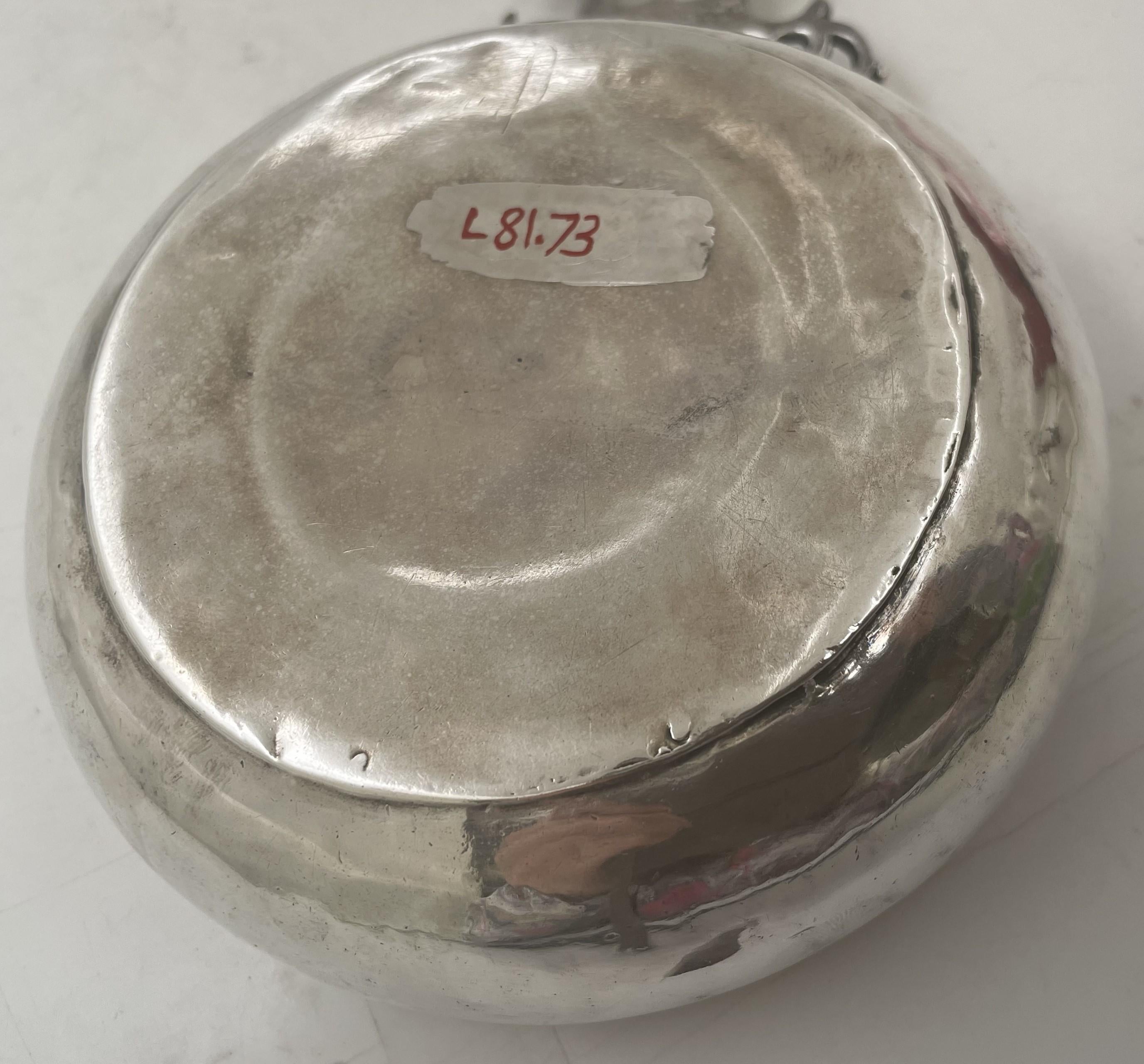 Edward Winslow Early 18th Century Rare Silver Porringer For Sale 2