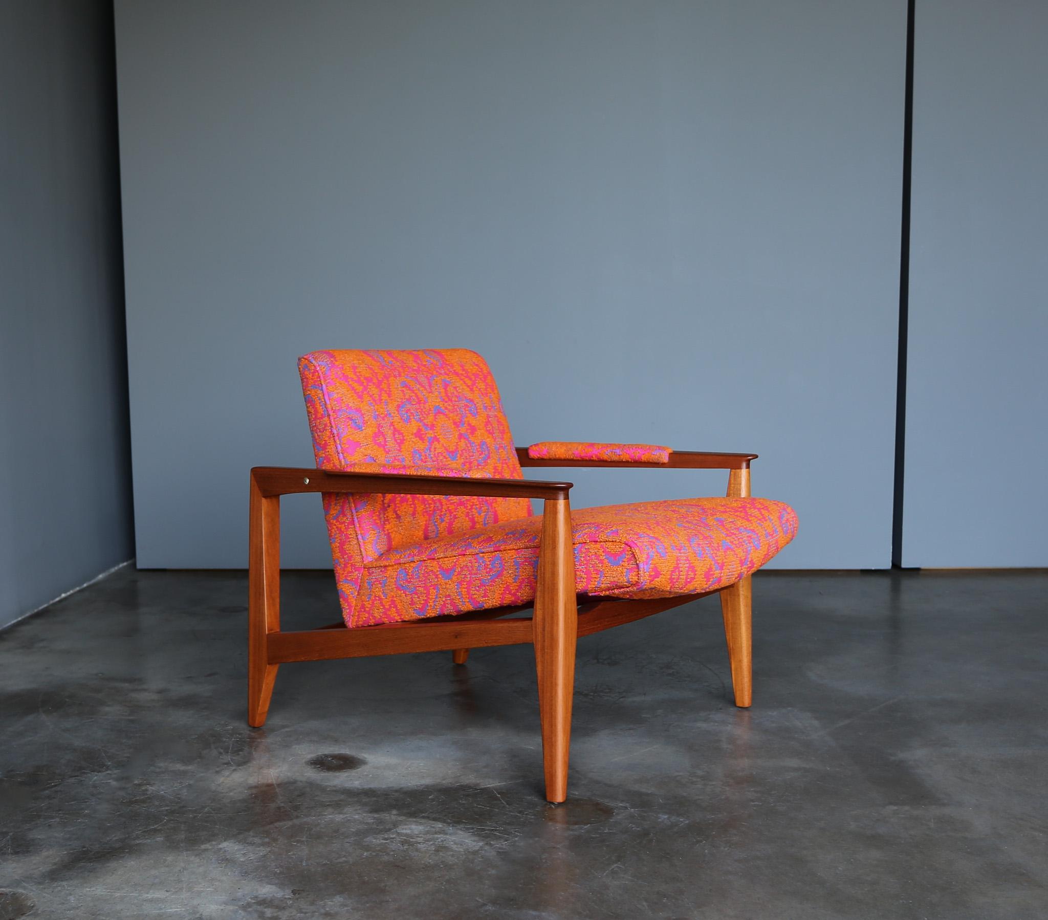 Edward Wormley 5499 Lounge Chairs for Dunbar, United States, c.1960 For Sale 5