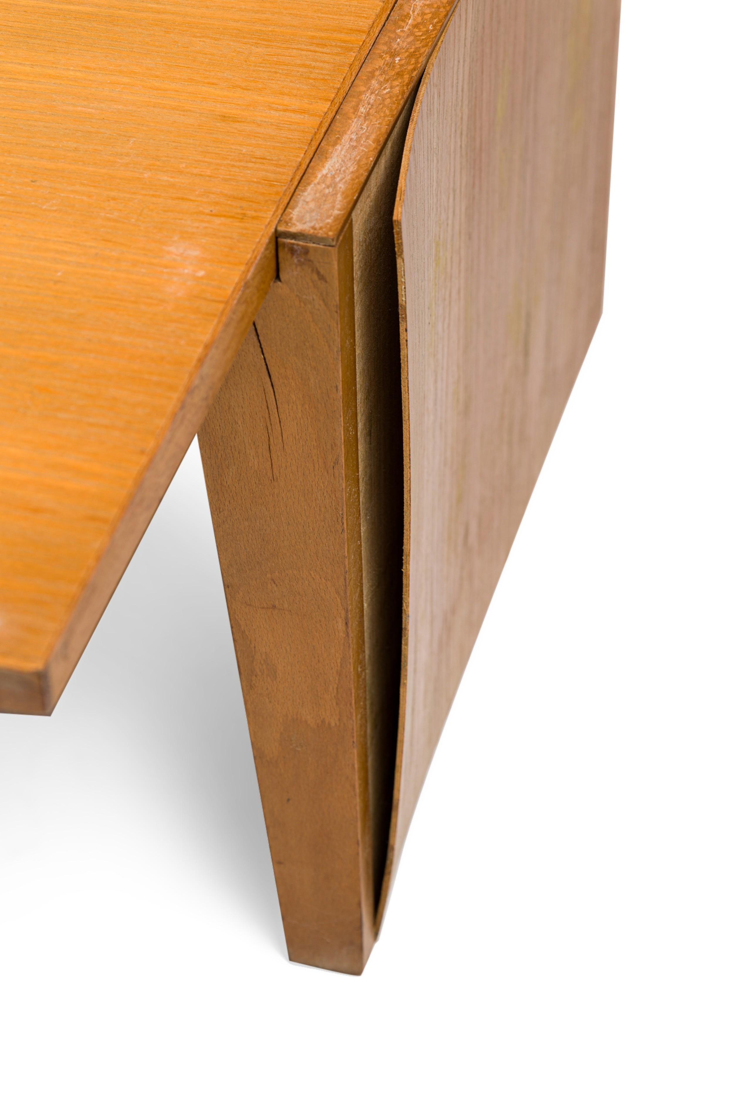 Edward Wormley American Mid-Century Convertible Stacking Occasional Tables For Sale 3