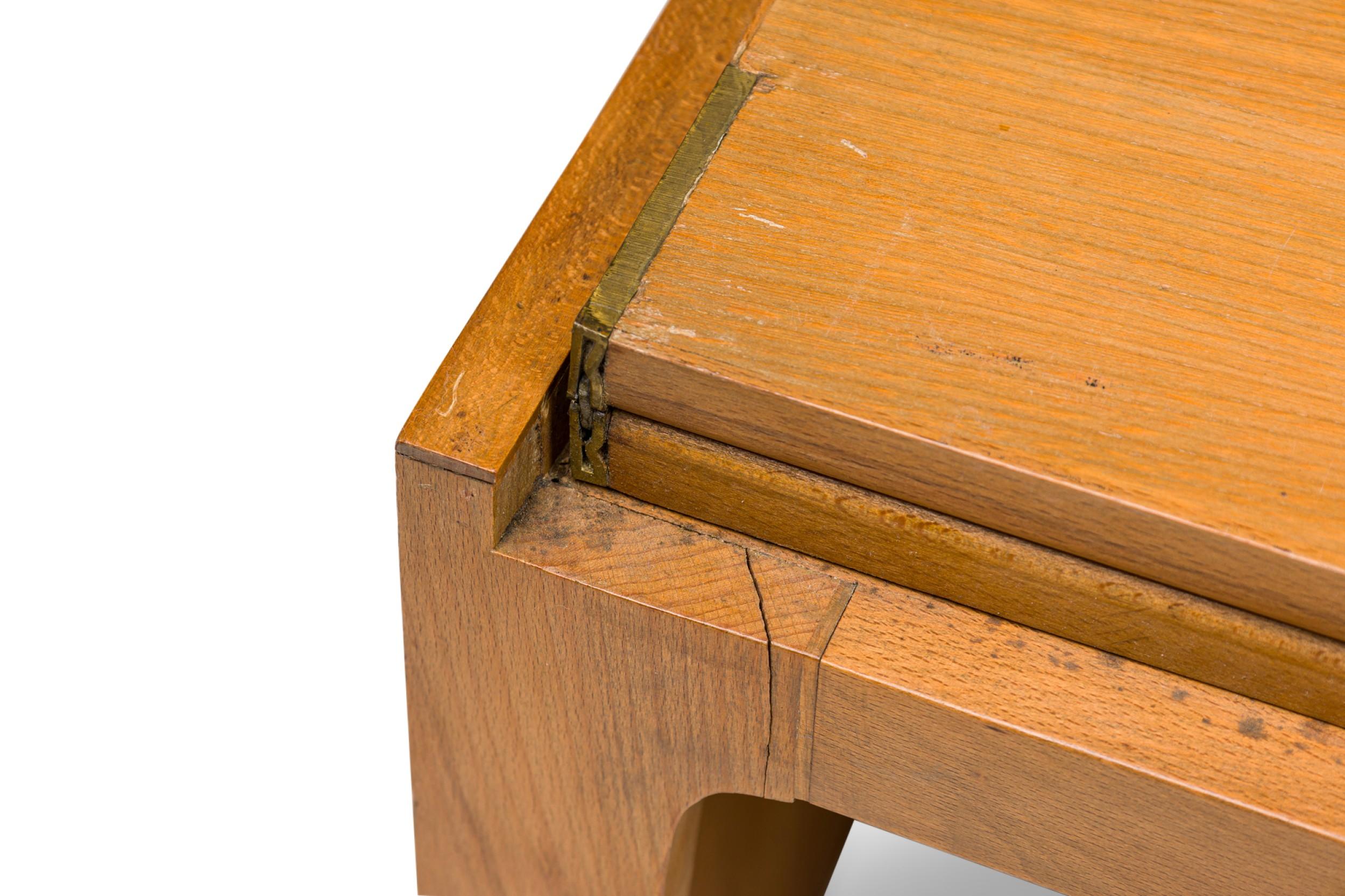 Edward Wormley American Mid-Century Convertible Stacking Occasional Tables For Sale 1