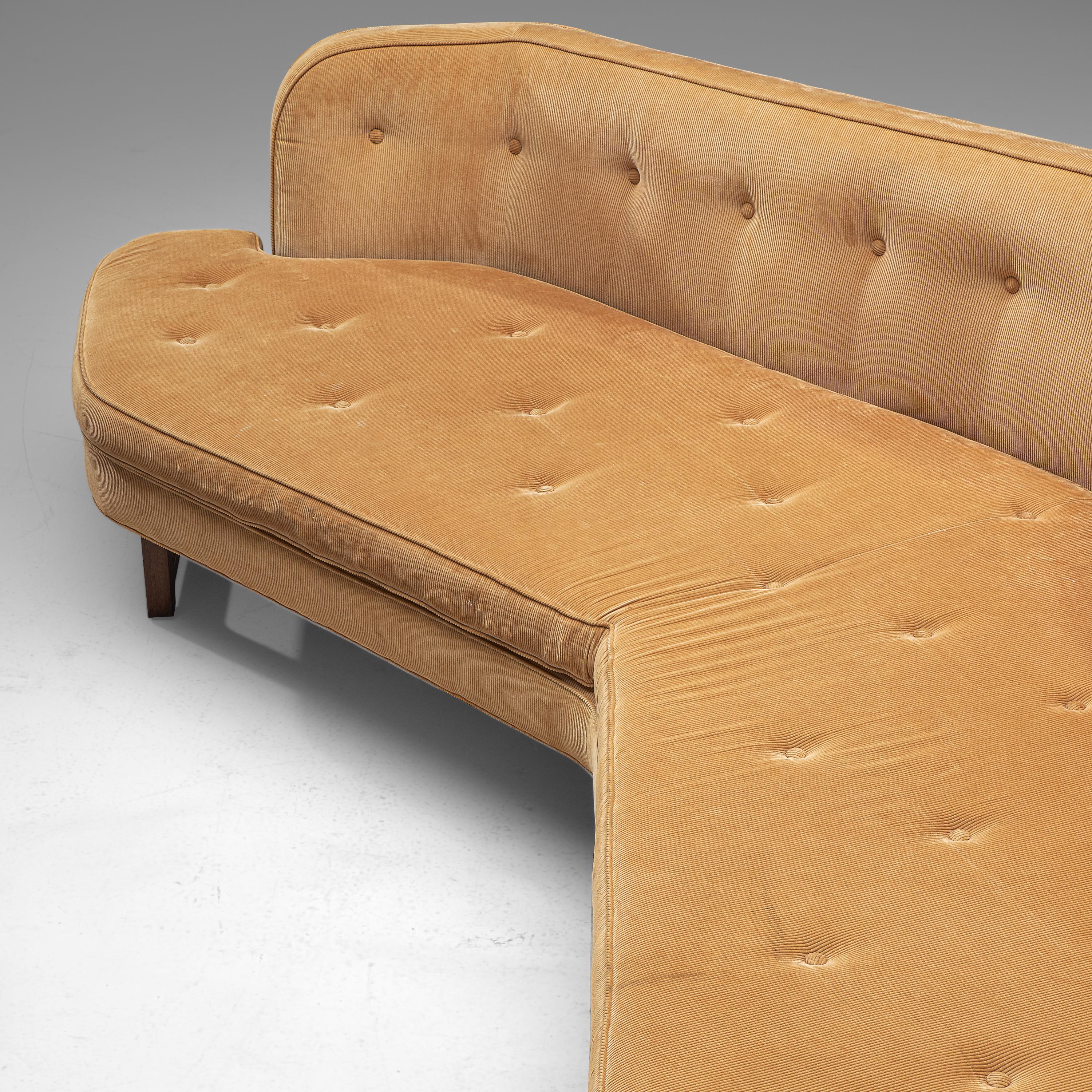 Edward Wormley Angled 'Janus' Sofa in Yellow Fabric In Good Condition In Waalwijk, NL
