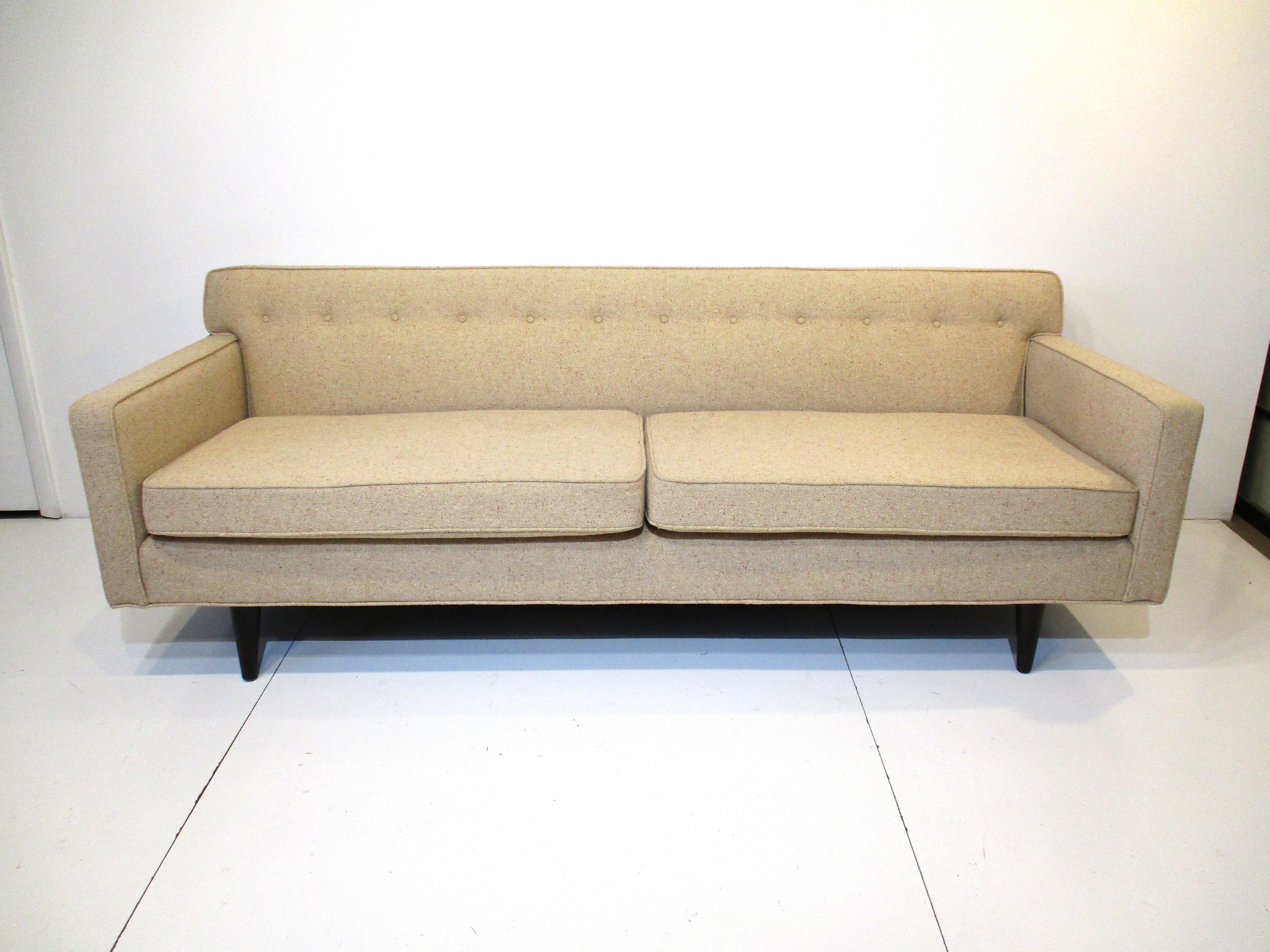 Edward Wormley Button Back Sofa for Dunbar 5