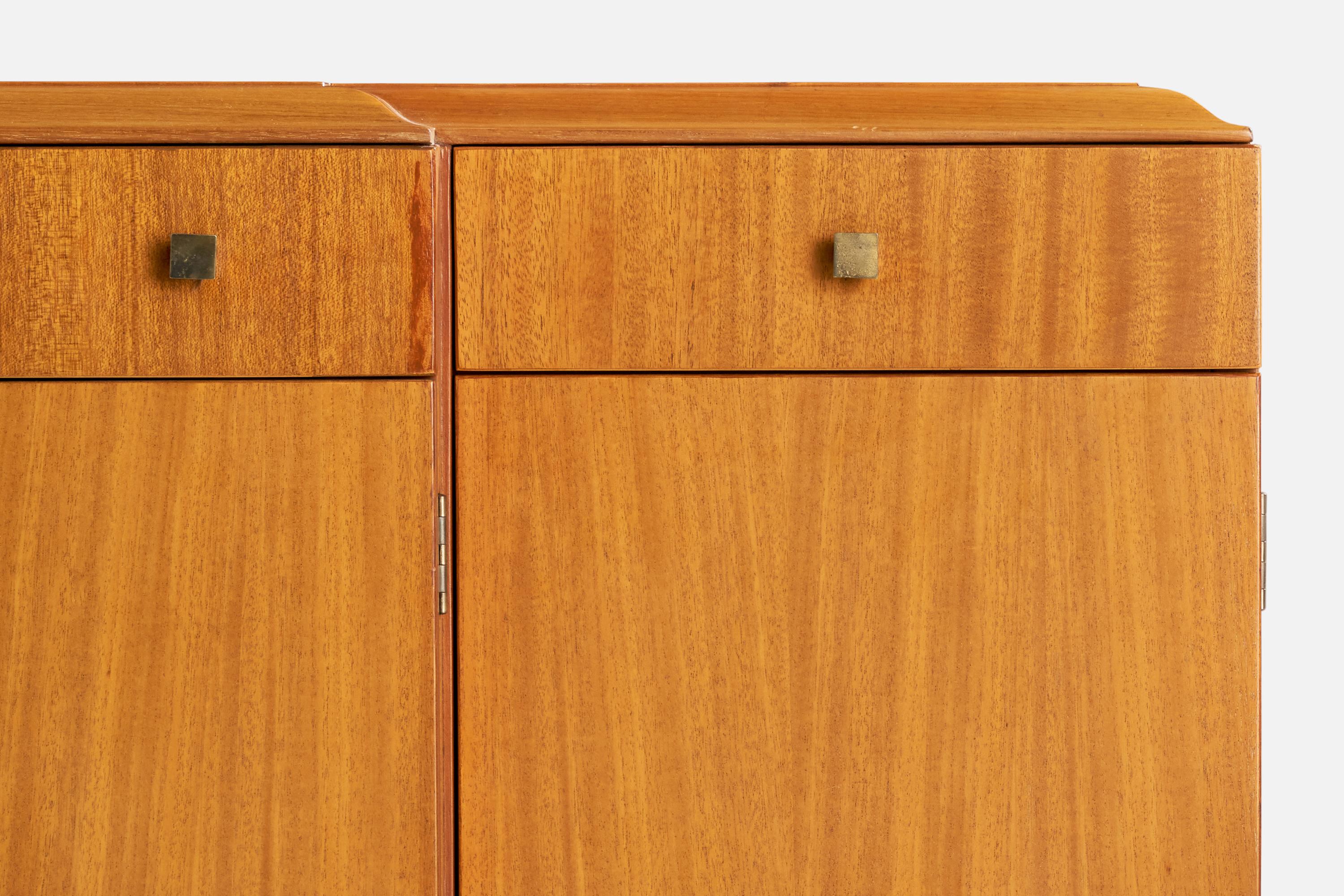 Edward Wormley, Cabinet, Mahogany, Brass, USA, 1950s For Sale 8