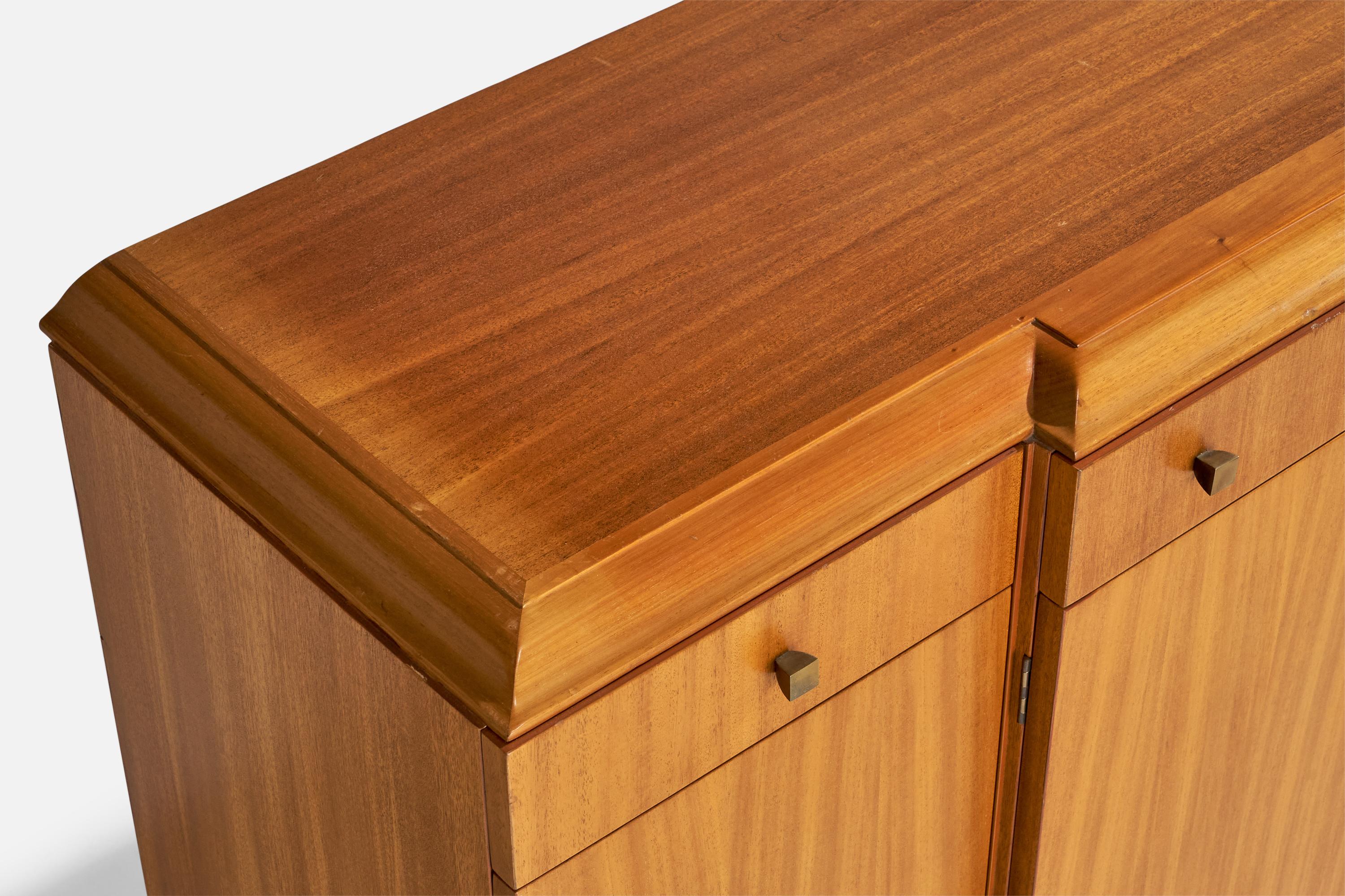 Edward Wormley, Cabinet, Mahogany, Brass, USA, 1950s For Sale 4
